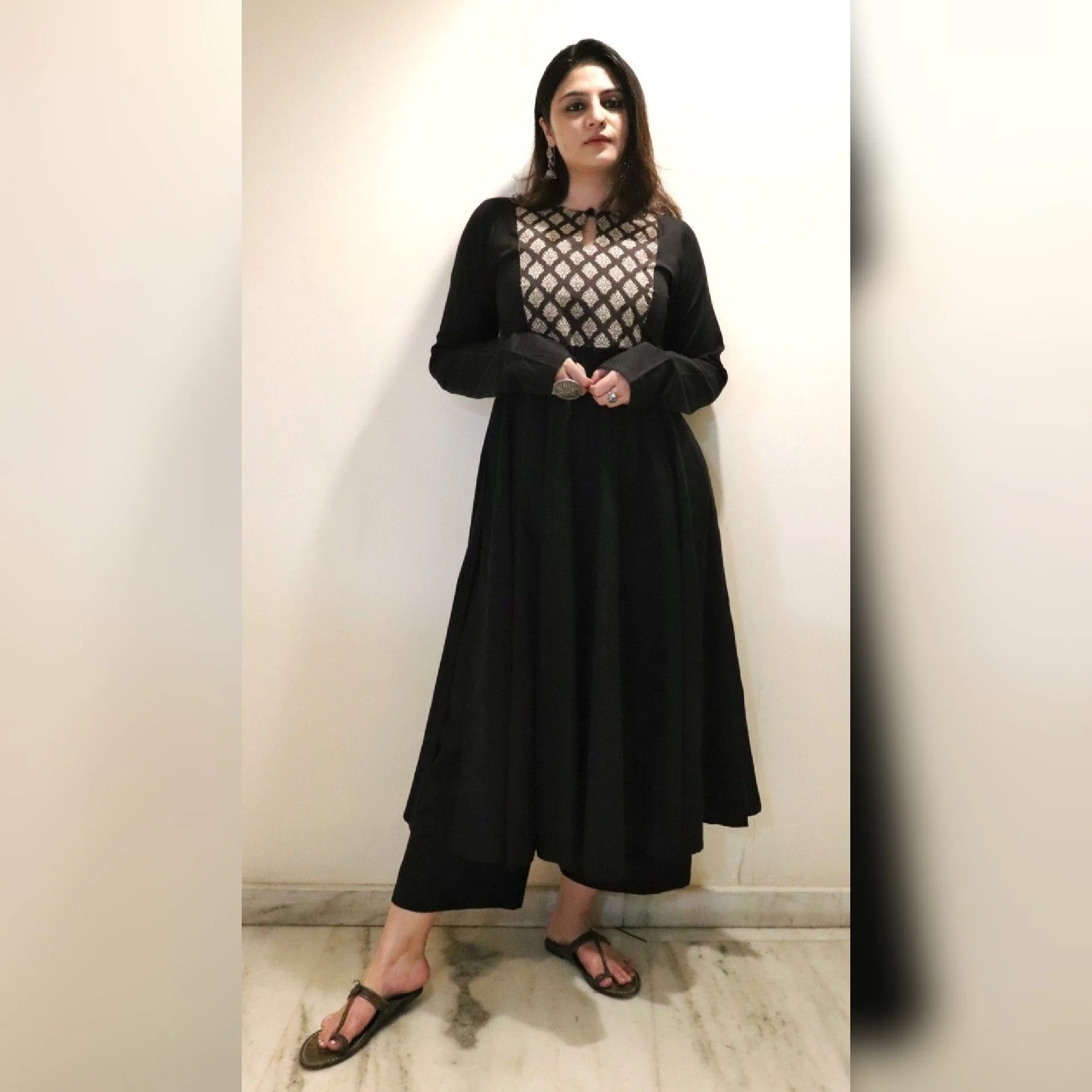 Madhurima Kali side slit Handloom Kurta - Image 3
