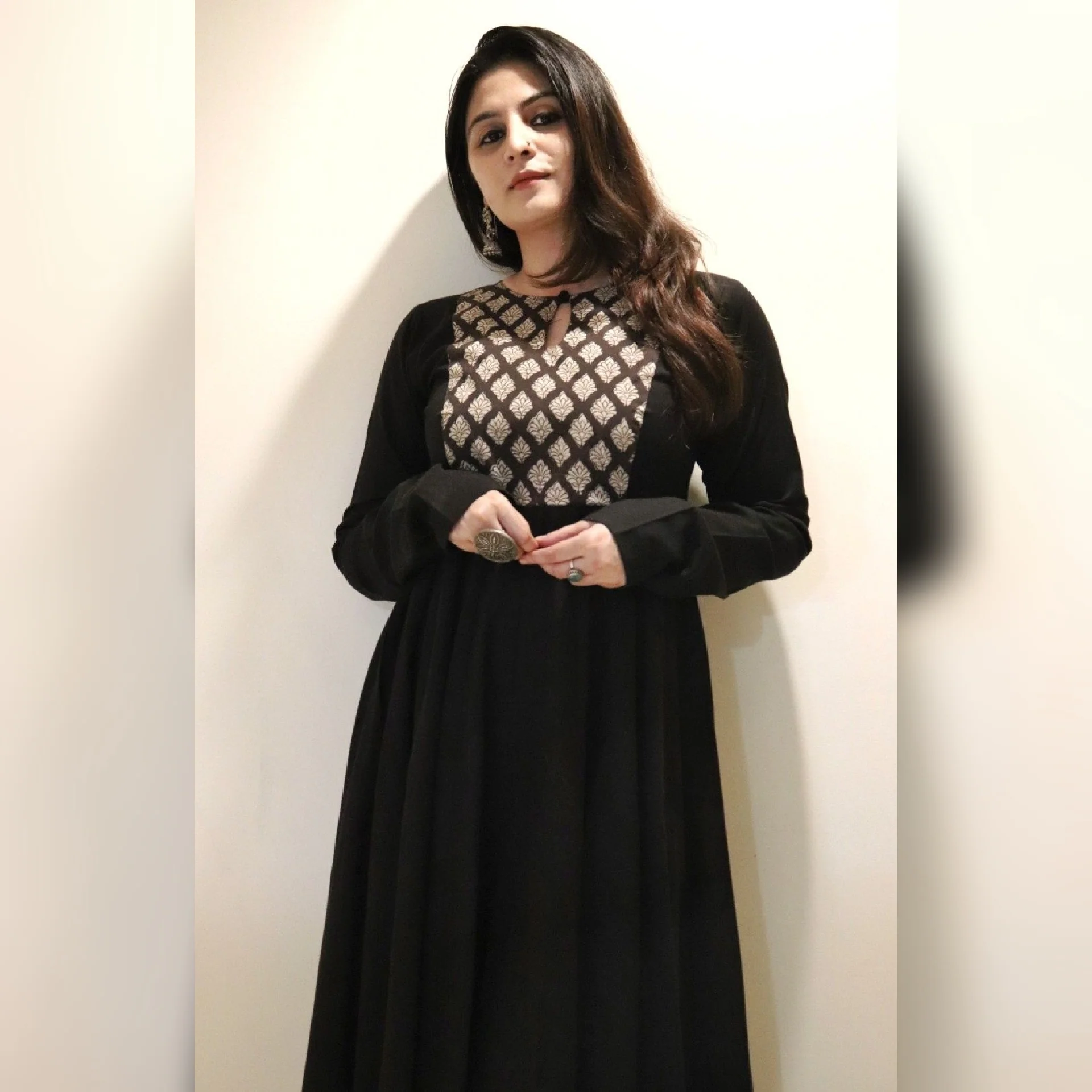 Madhurima Kali side slit Handloom Kurta - Image 4