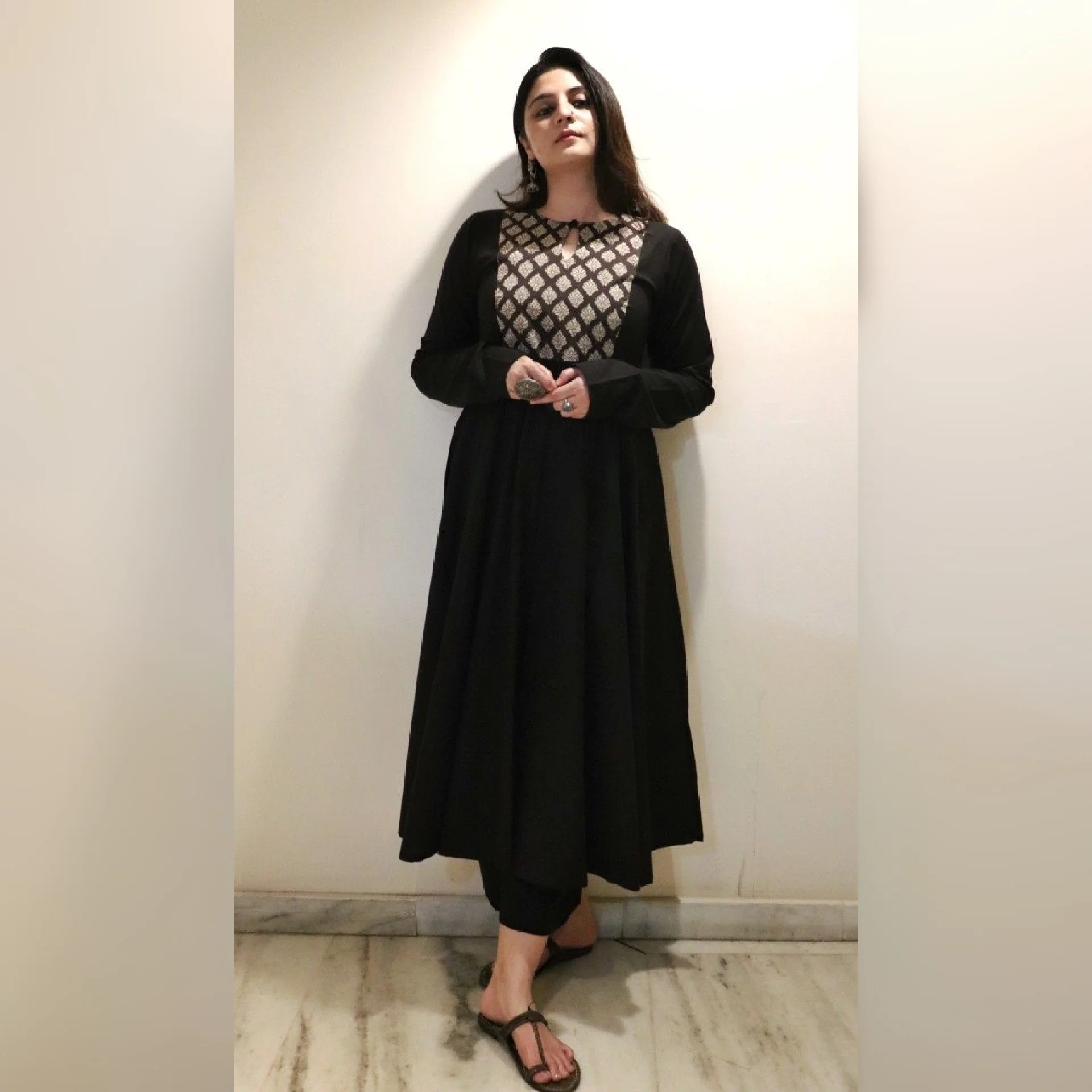 Madhurima Kali side slit Handloom Kurta - Image 5