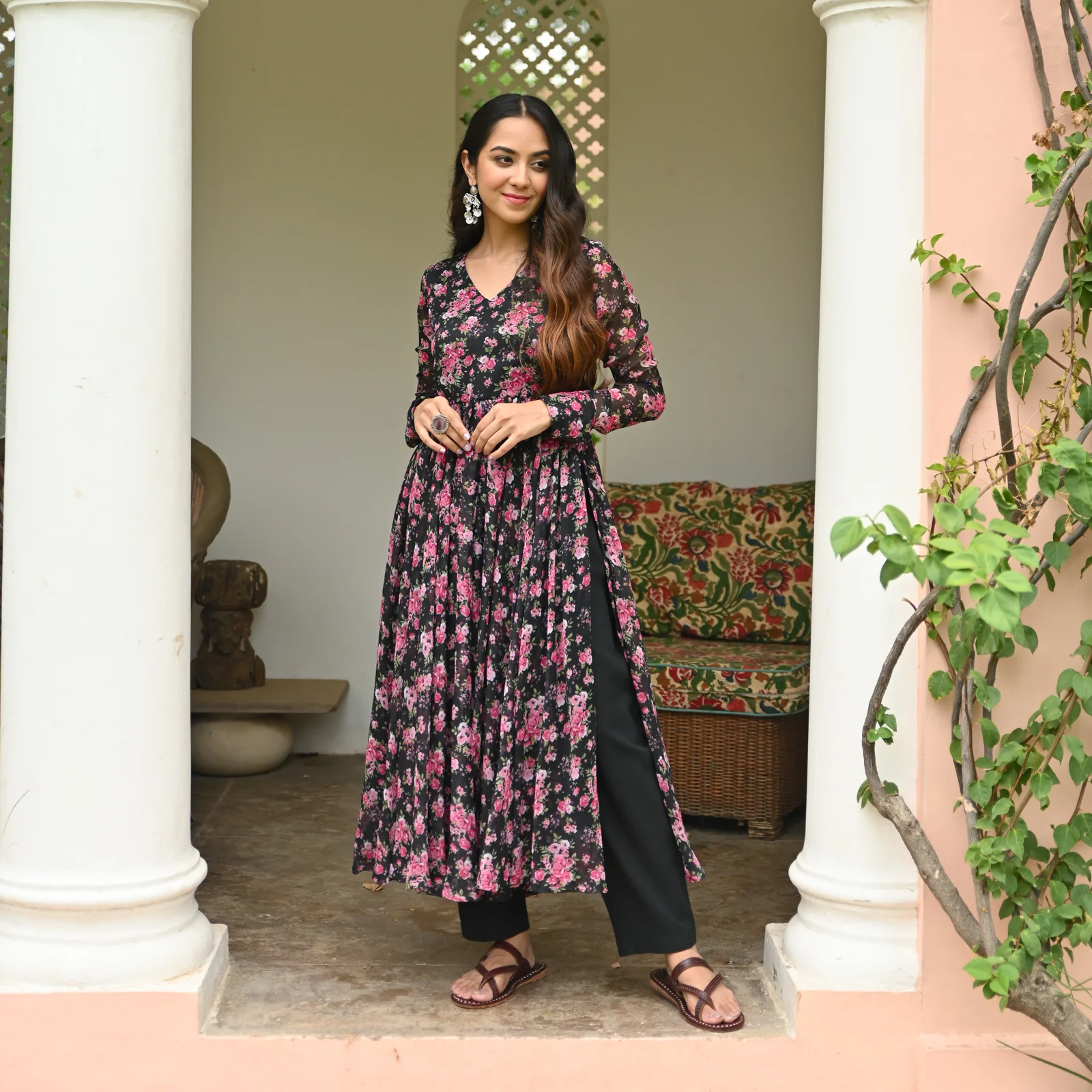 Maya Floral Chiffon Kurta - Image 3