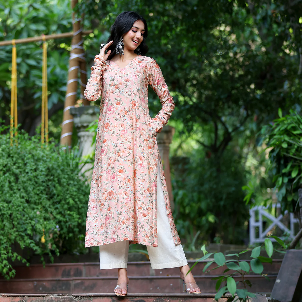 Mayisa Straight Rayon Kurta - Image 5