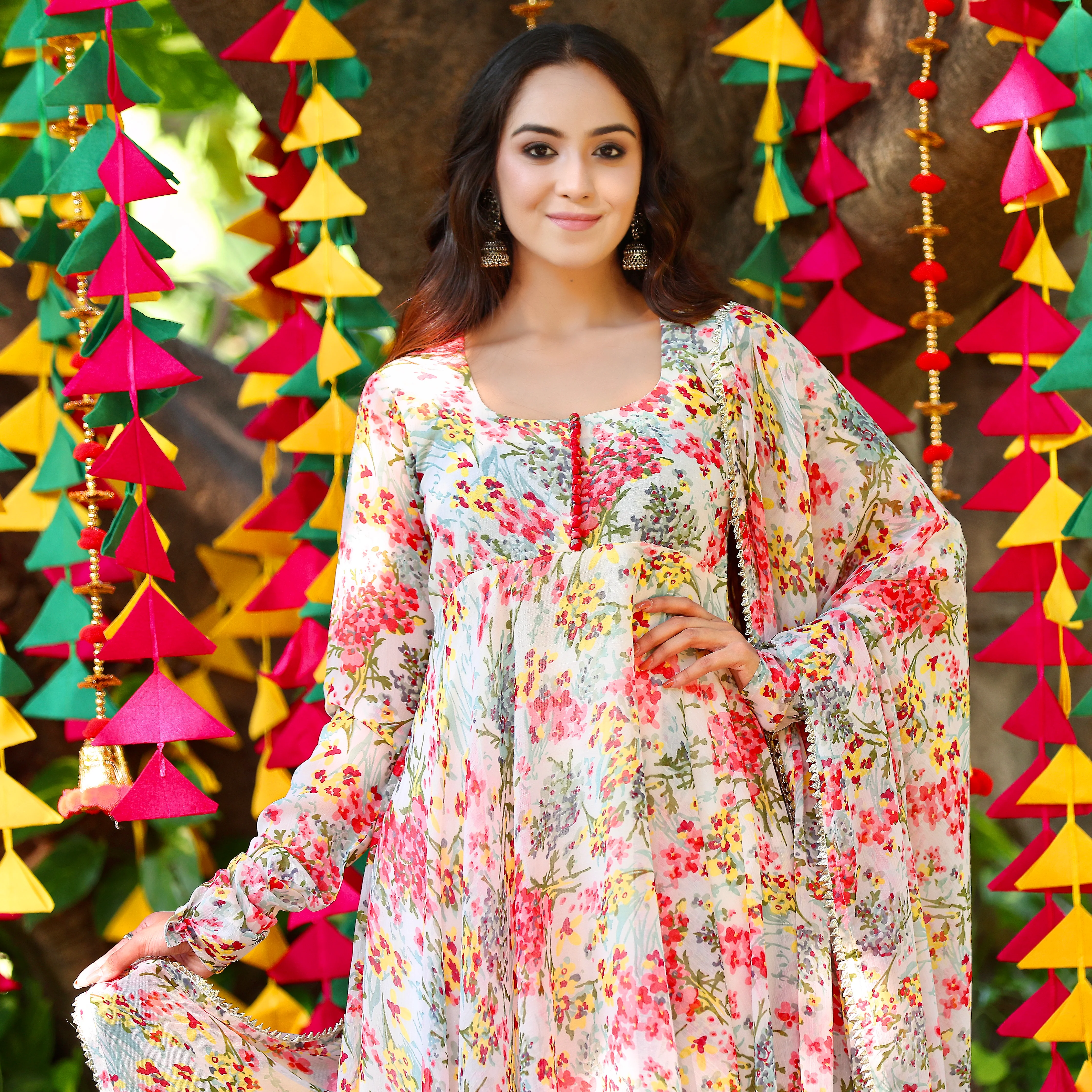 Mirha floral Gher set - Image 5