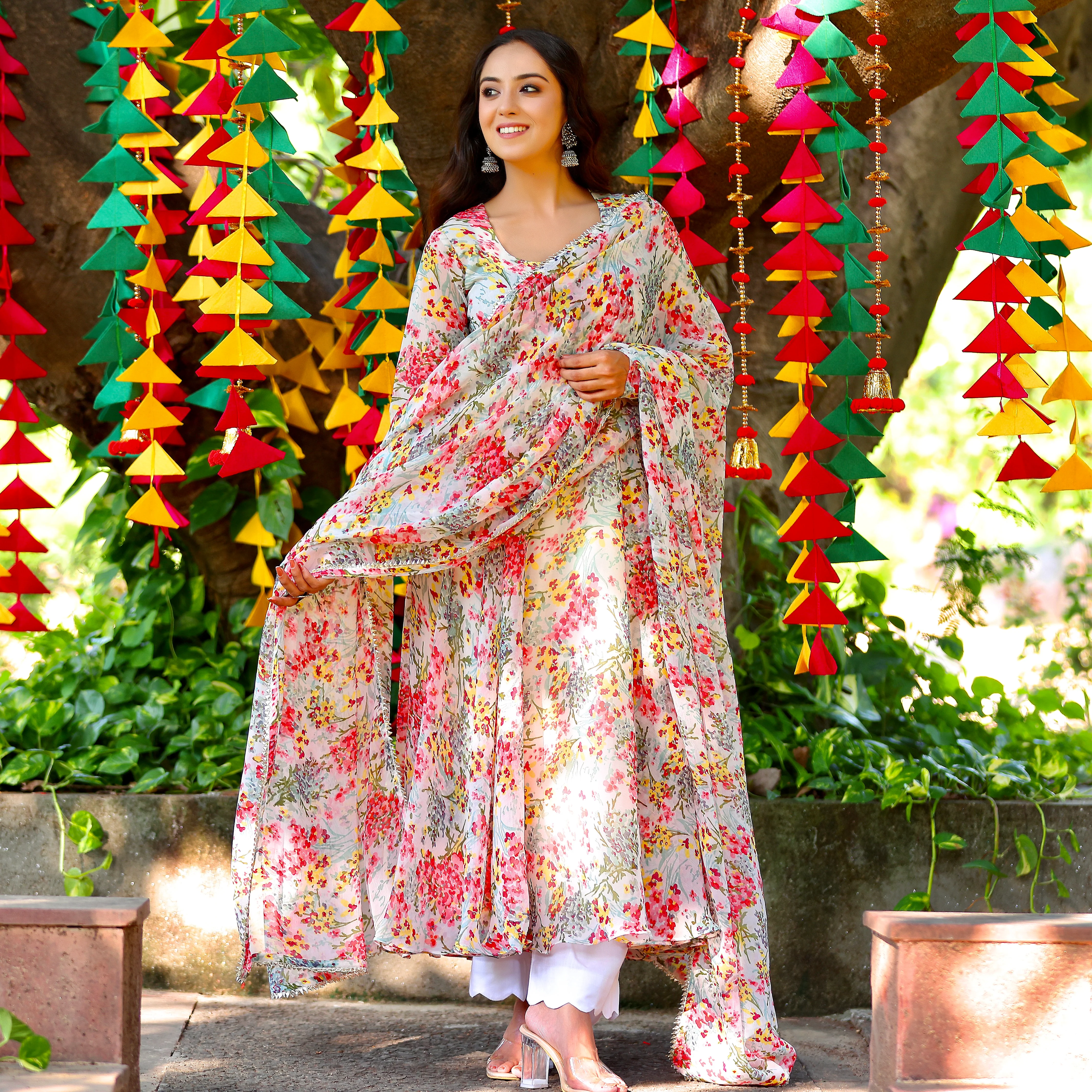 Mirha floral Gher set - Image 6
