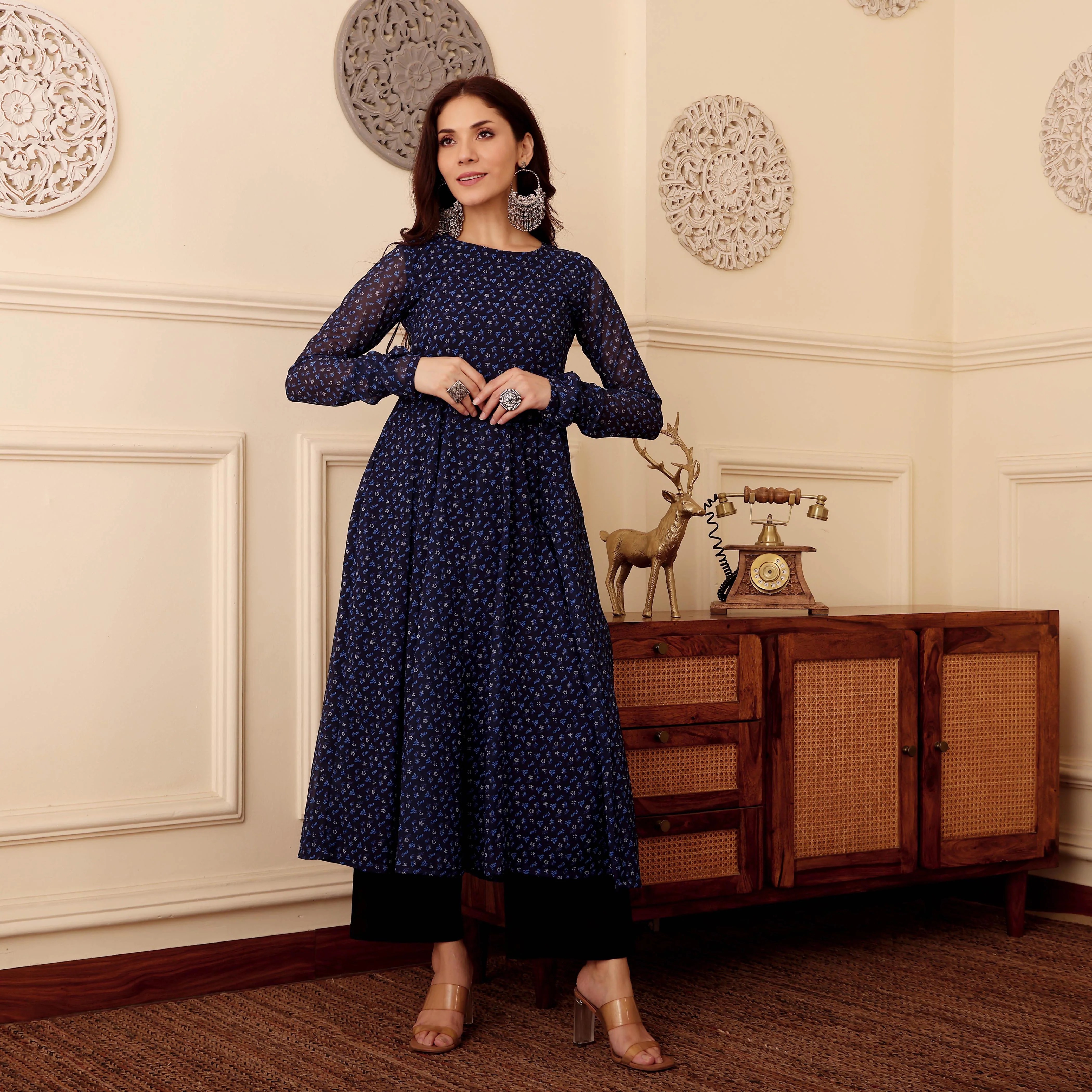 Mita Georgette Kurta - Image 5