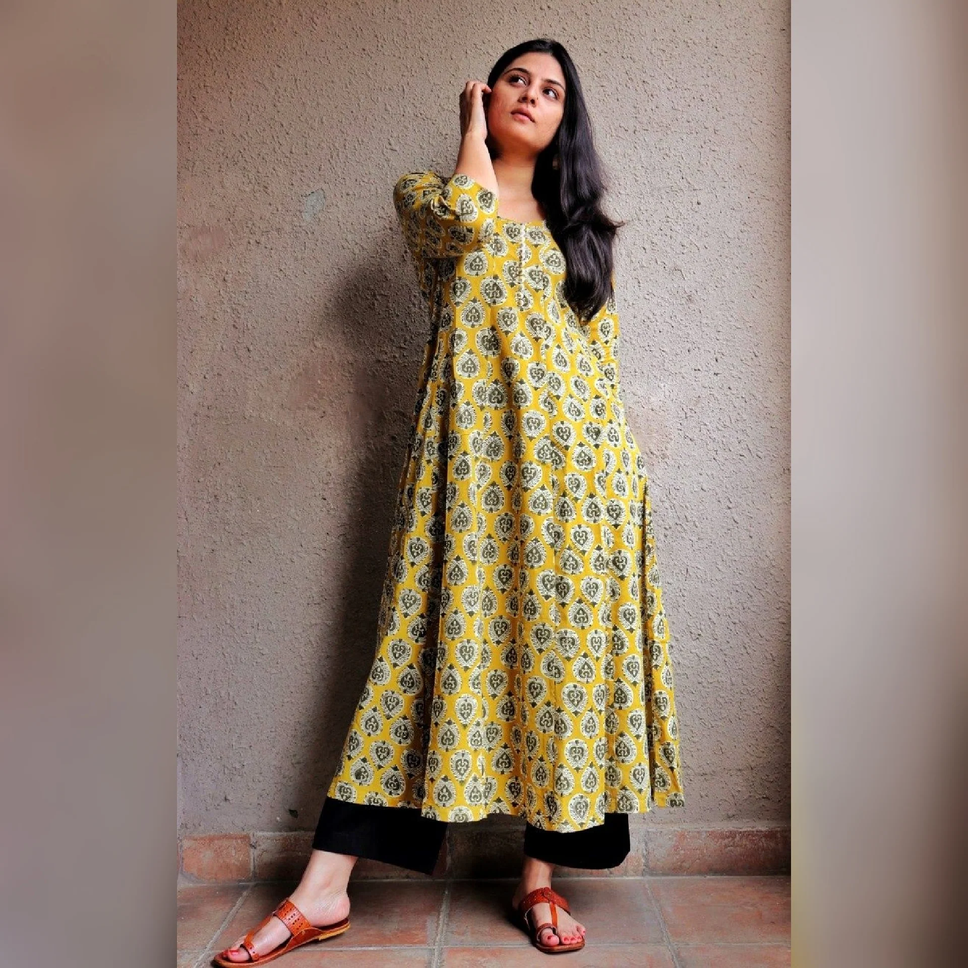 Mustard Kalidaar Kurta - Image 2