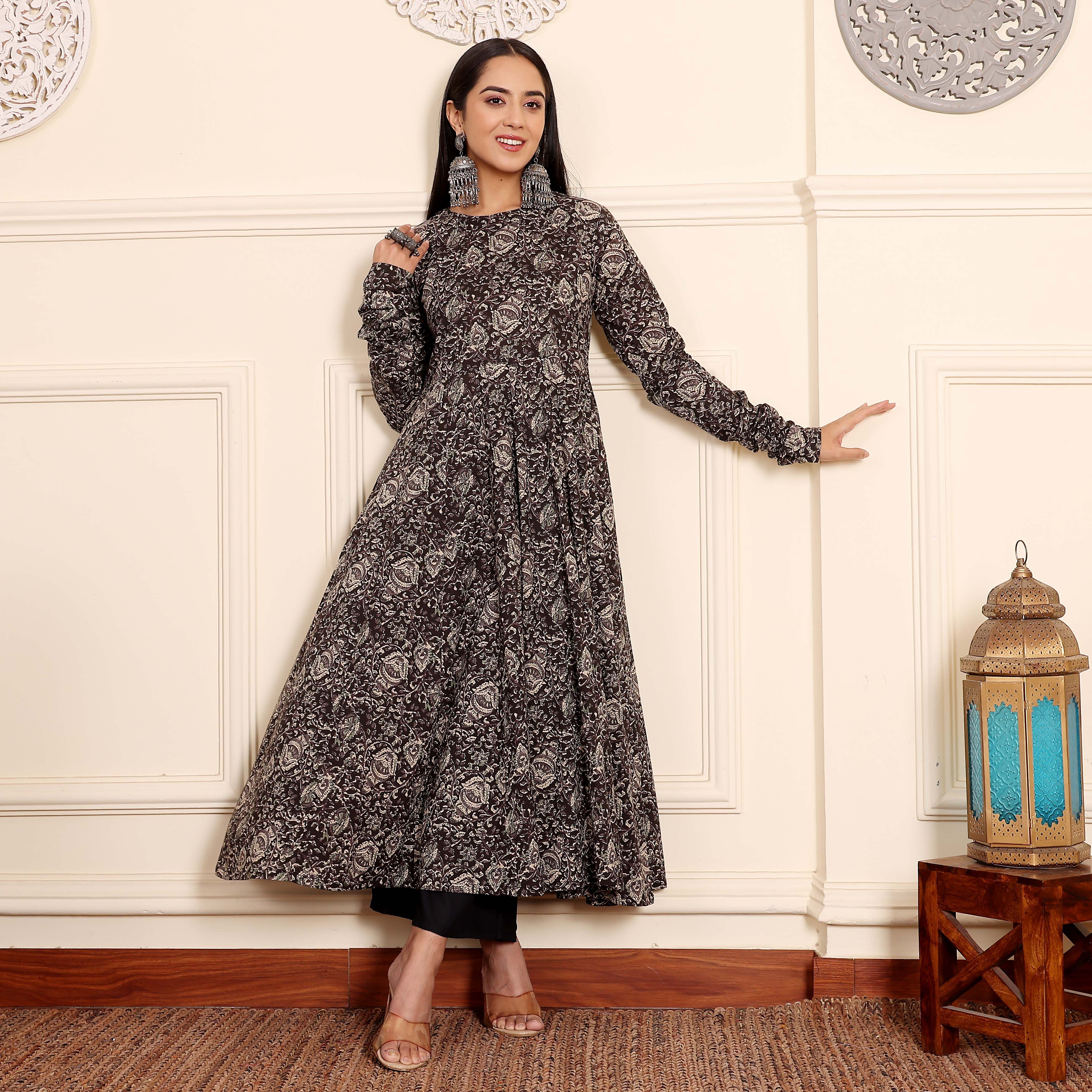 Kaisha Cotton Kurta - Image 5