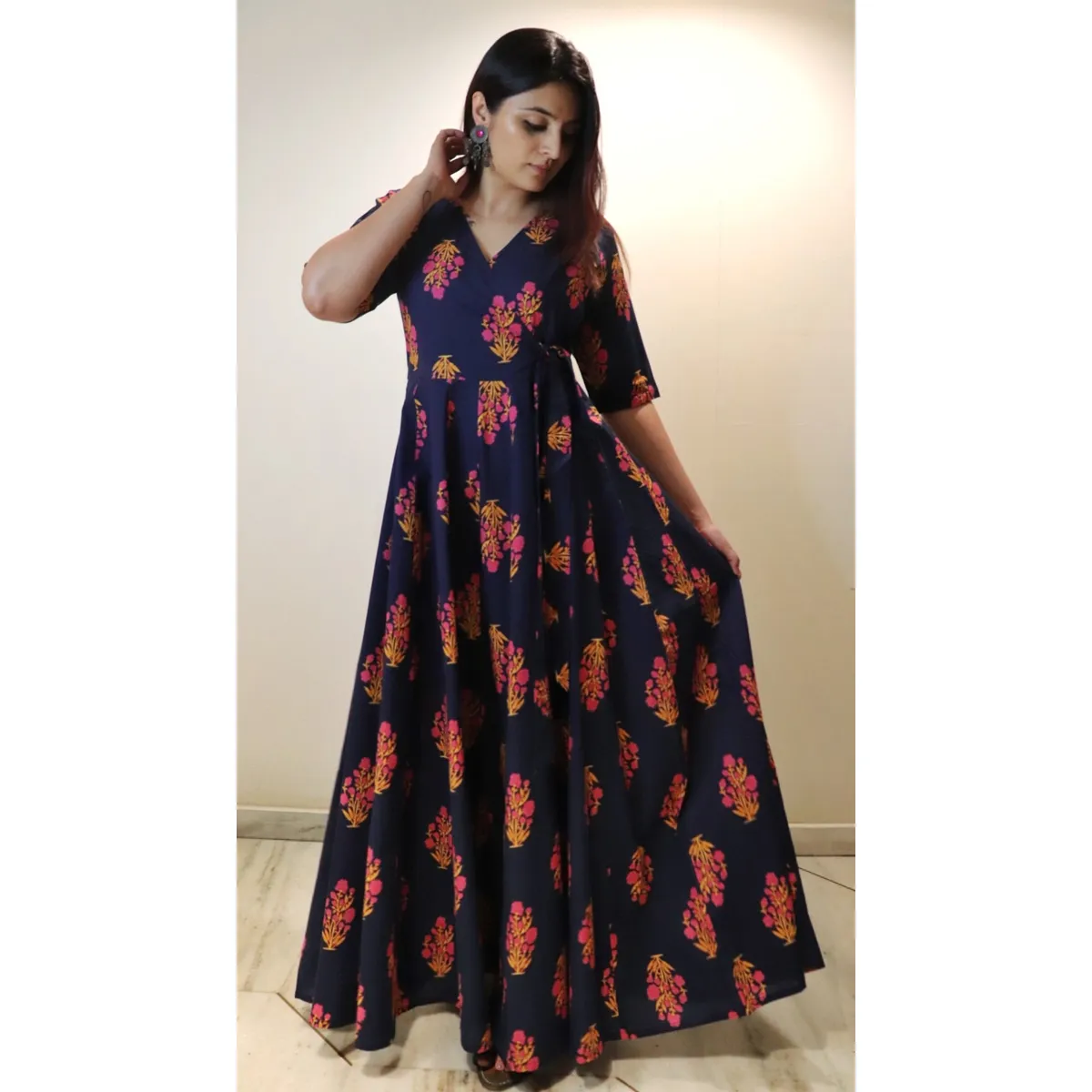NAVINA ANGRAKHA - Image 2
