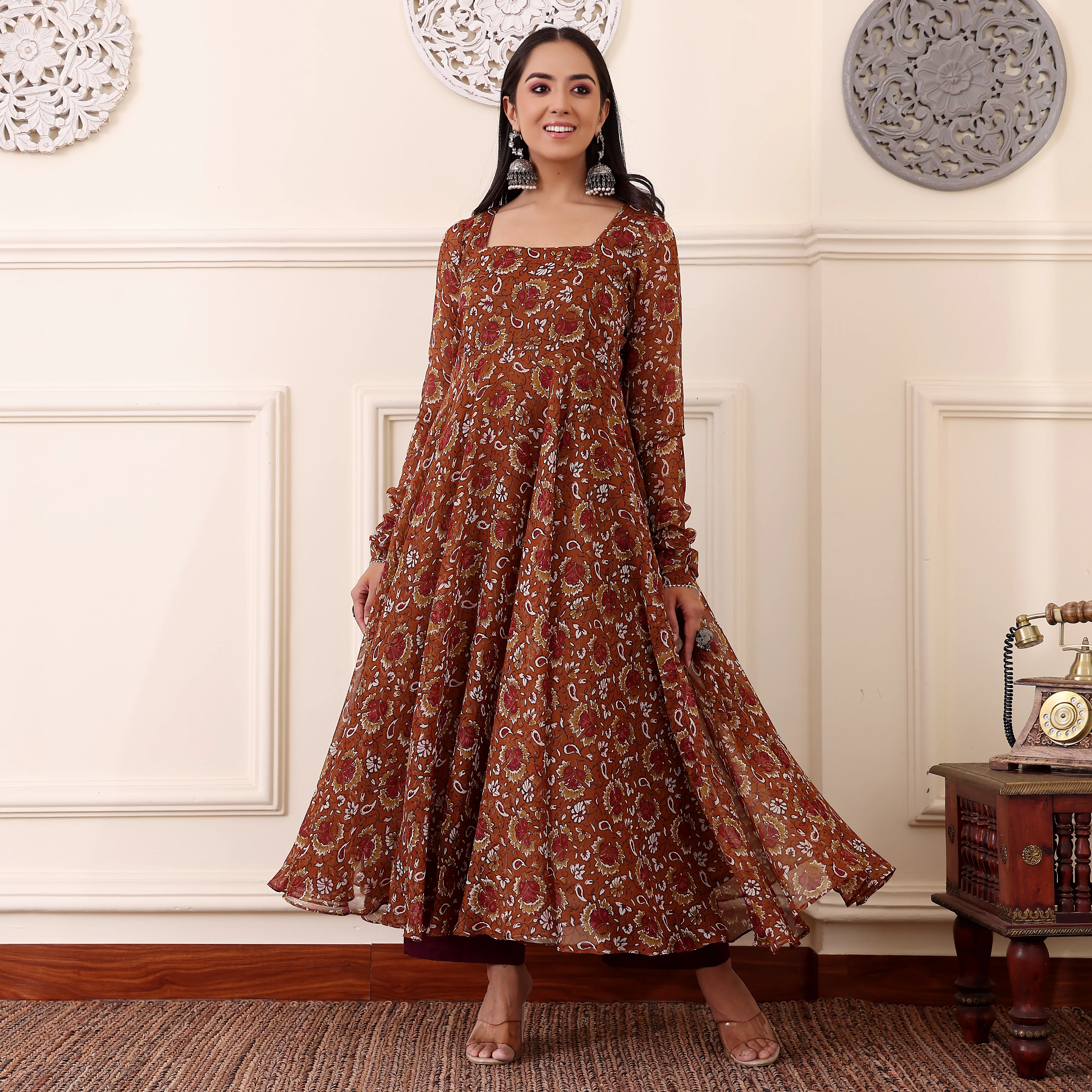 Nayika Georgette Gher Kurta - Image 2
