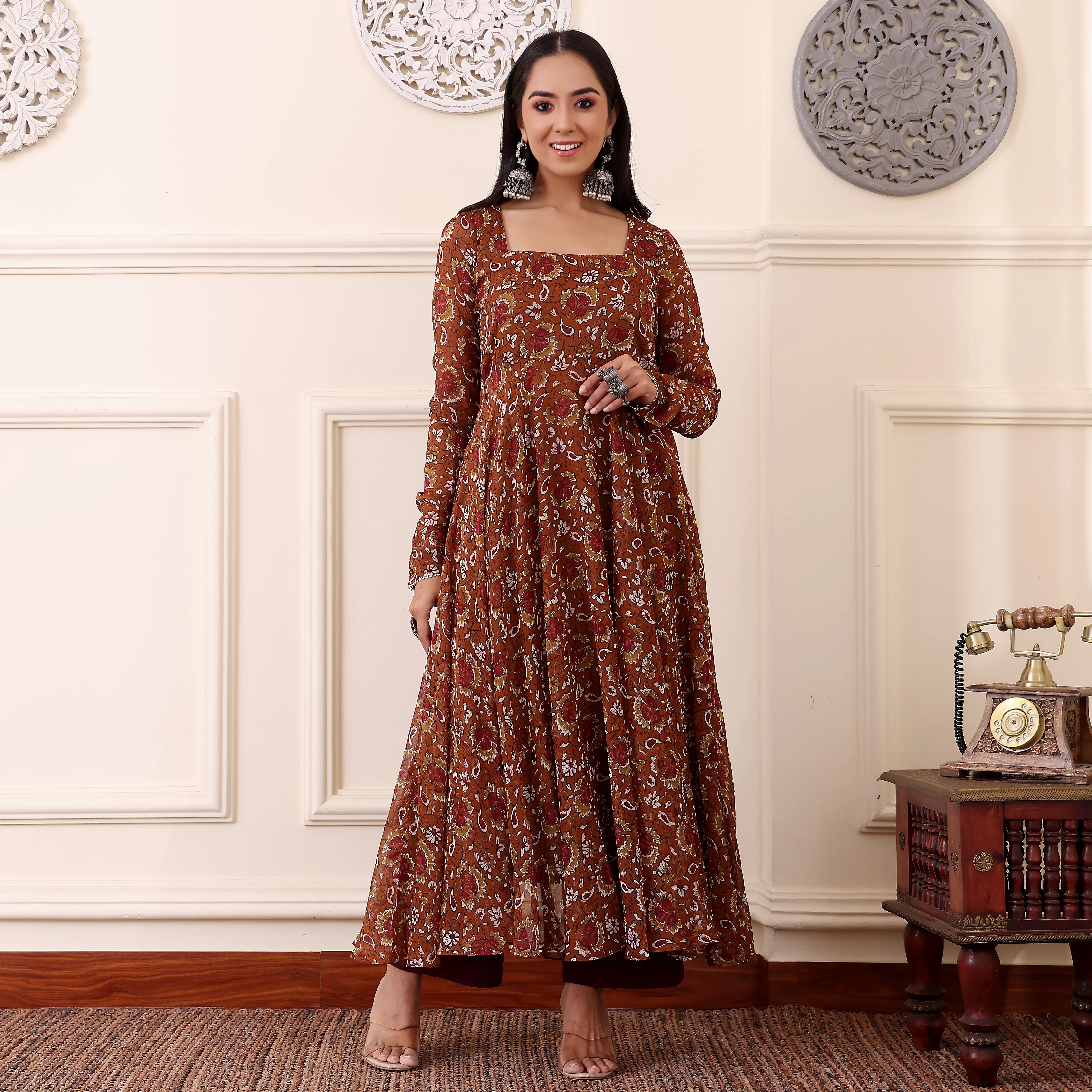 Nayika Georgette Gher Kurta - Image 3