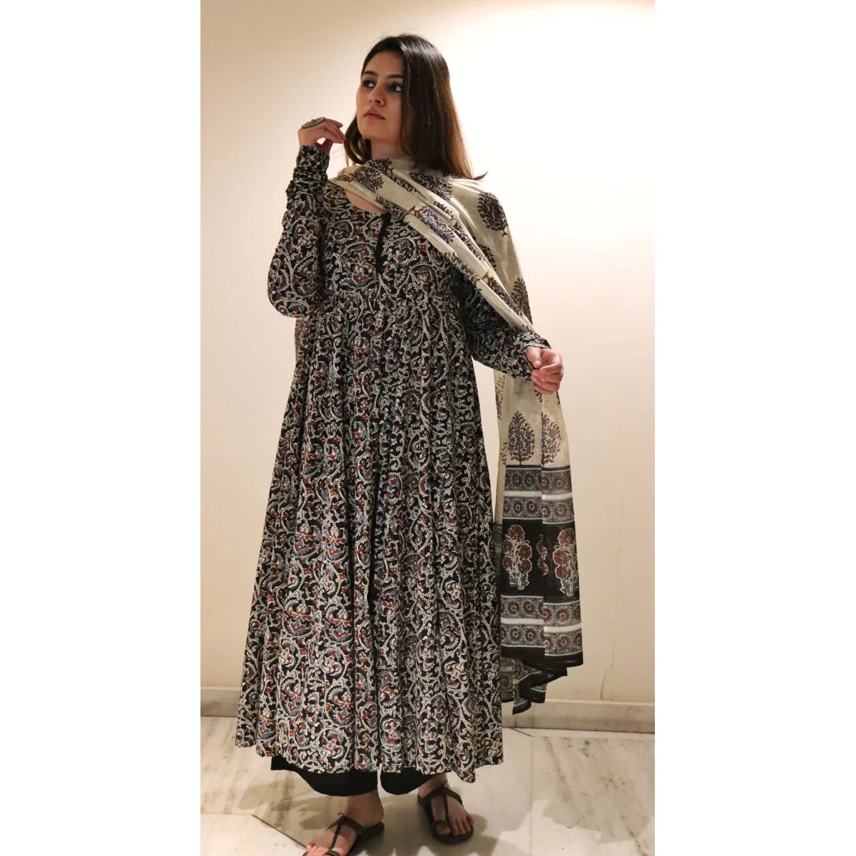 Nida Anarkali Set - Image 7