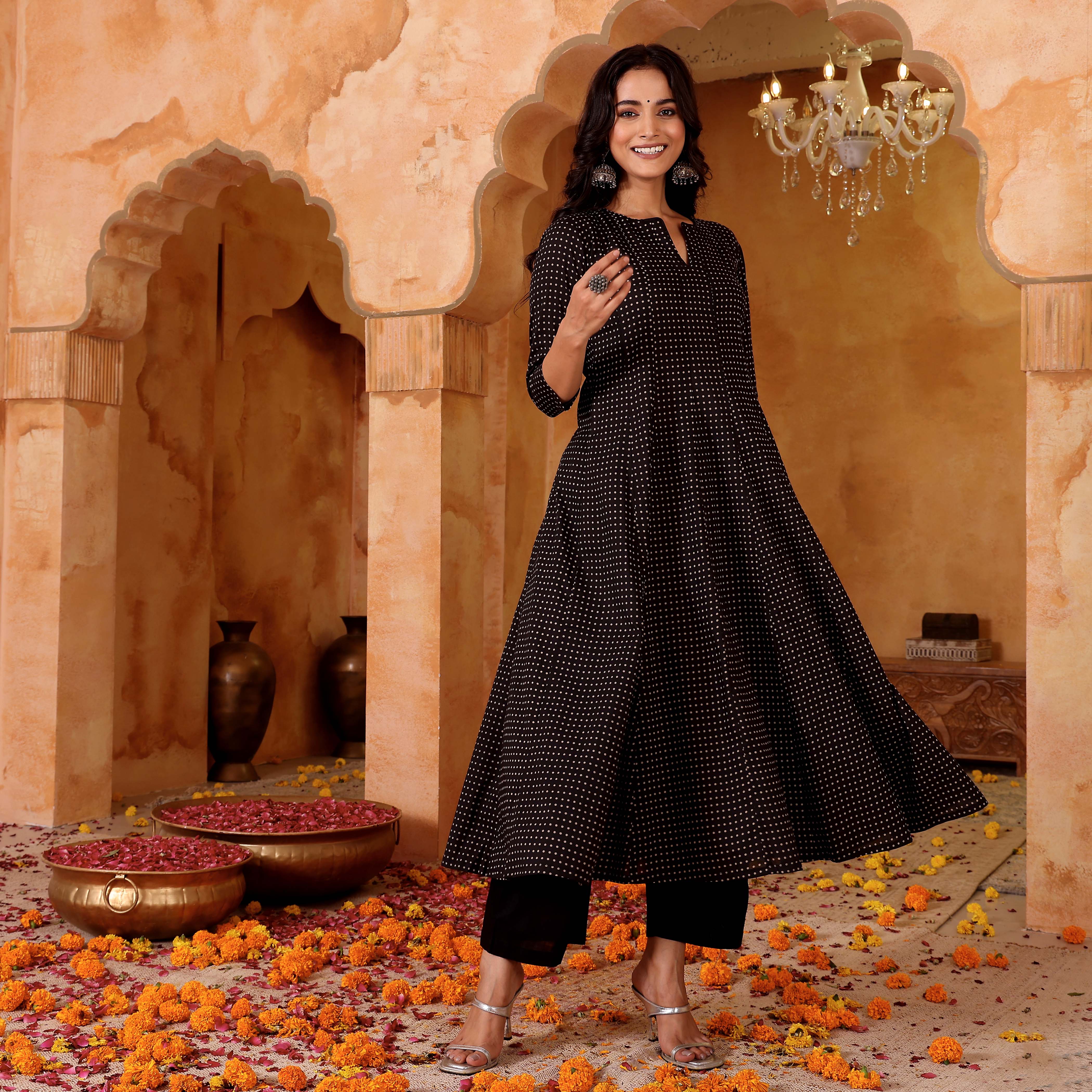 Niyati Cotton Kurta - Image 2