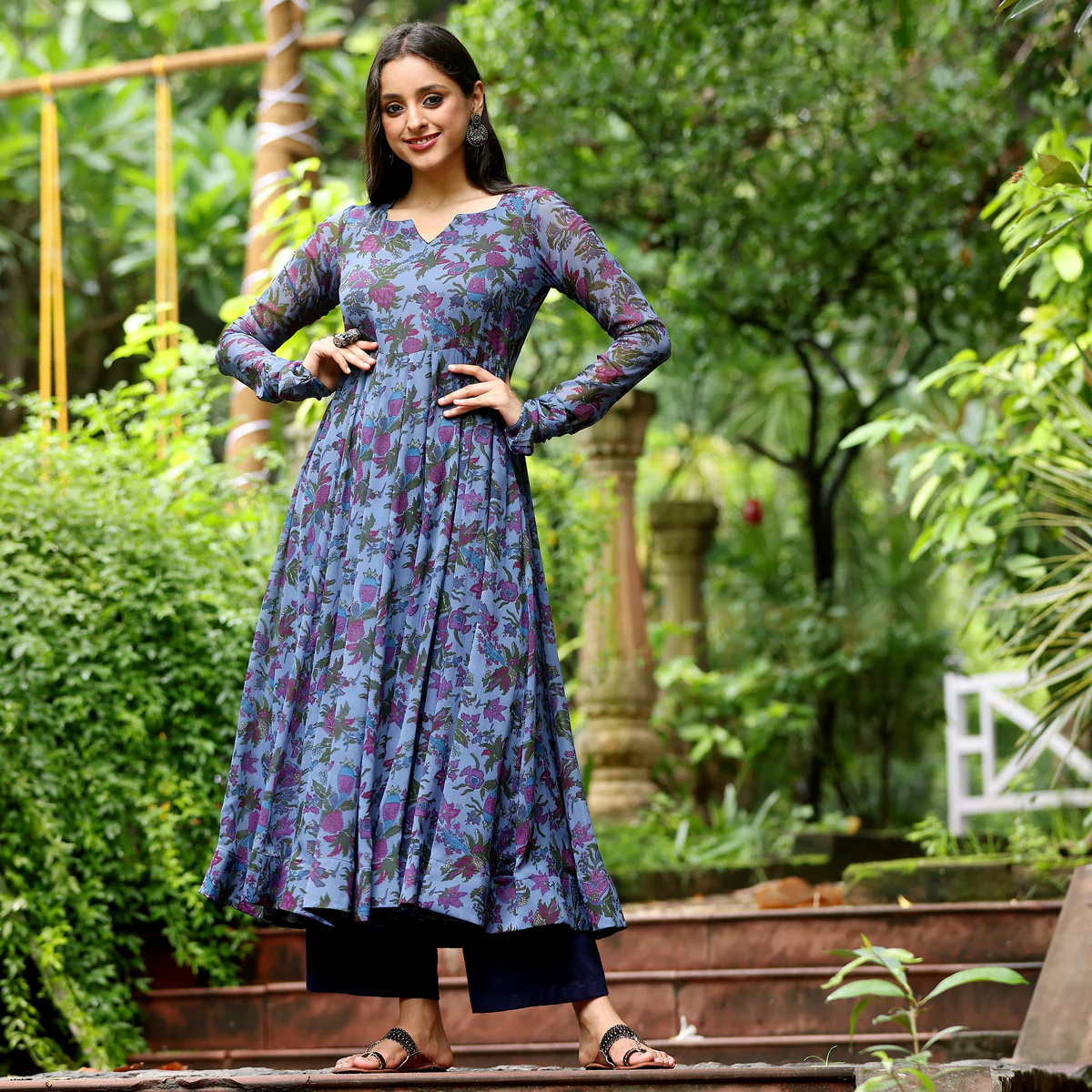 Oviya Flare Gerogette Kurta - Image 6
