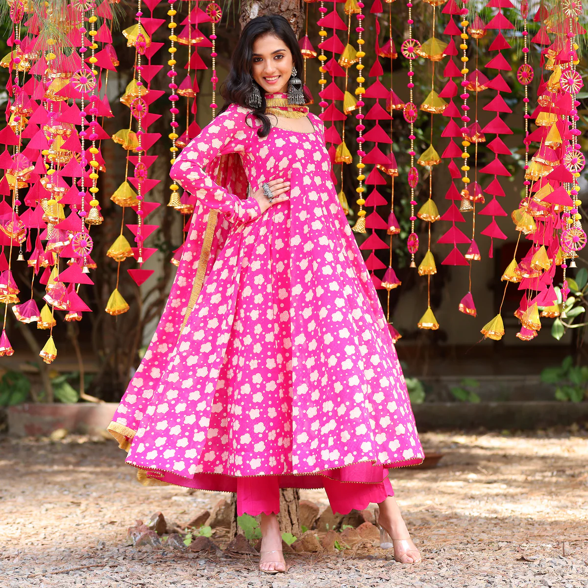 Pink Moonmoon Georgette  Set - Image 11