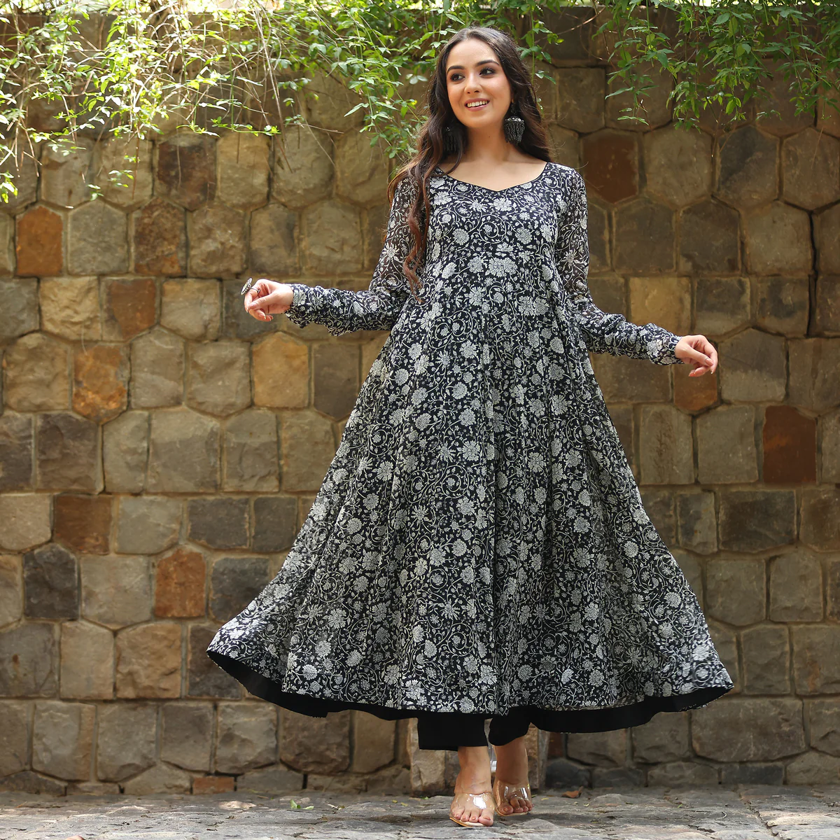 Prachi gher kameez - Image 2