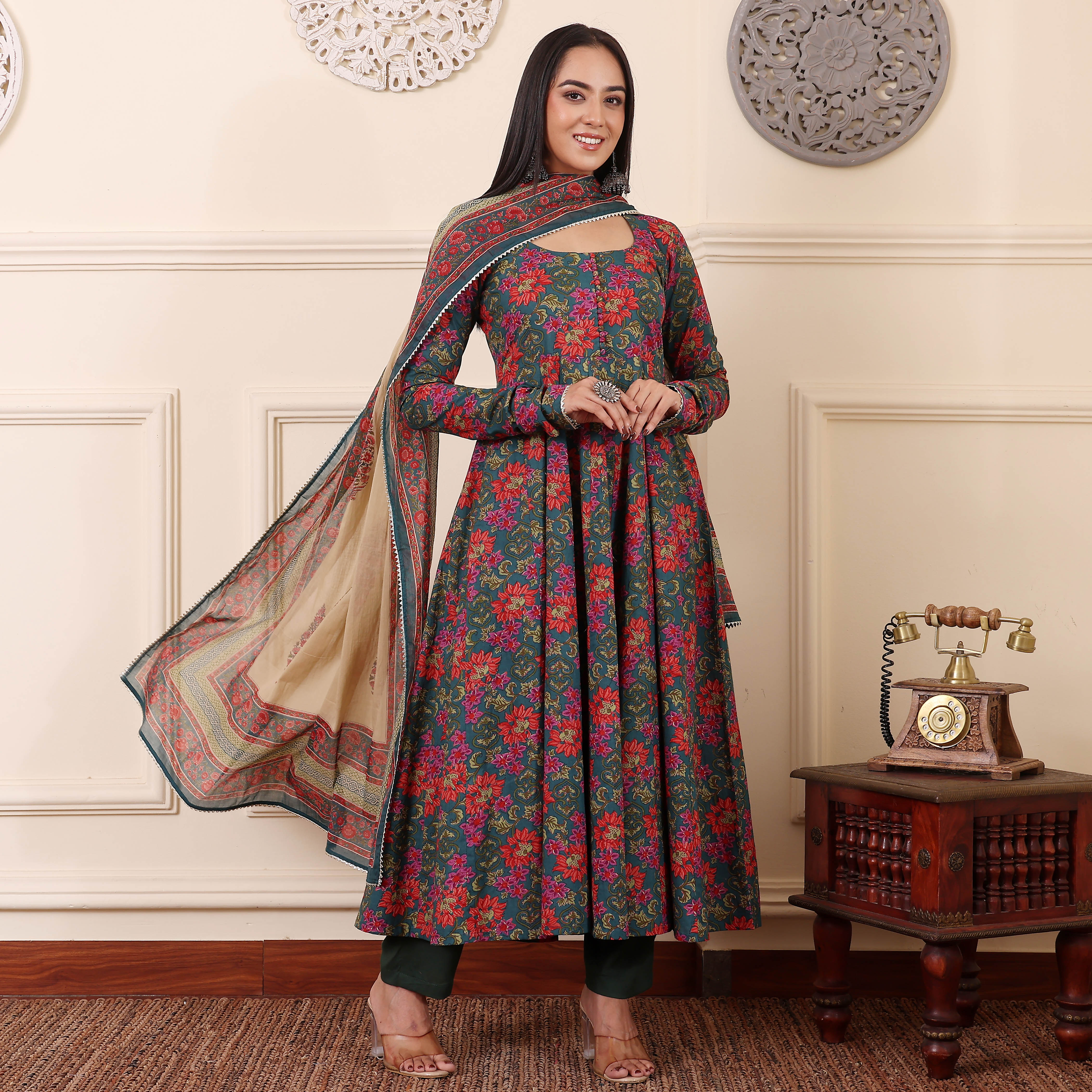 Praniti Cotton Set - Image 3