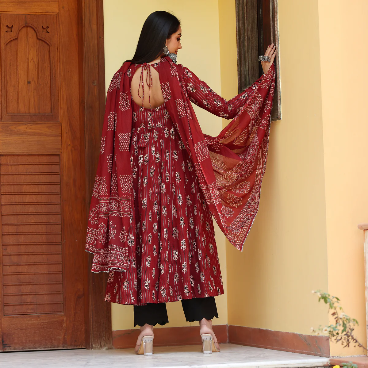 Red Katha Anarkali Cotton Printed  Set - Image 5