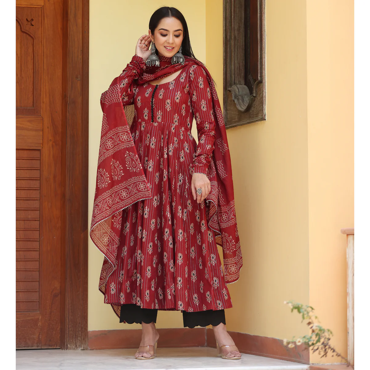 Red Katha Anarkali Cotton Printed  Set - Image 6