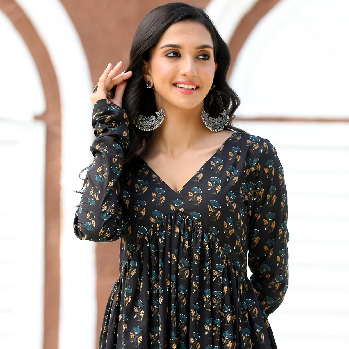 Laaibha Black Cotton Set - Image 2