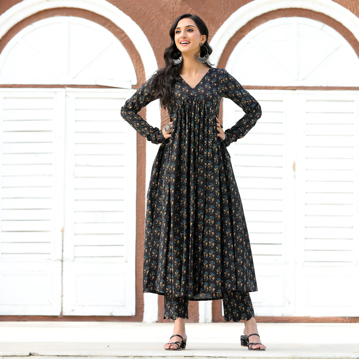 Laaibha Black Cotton Set - Image 3