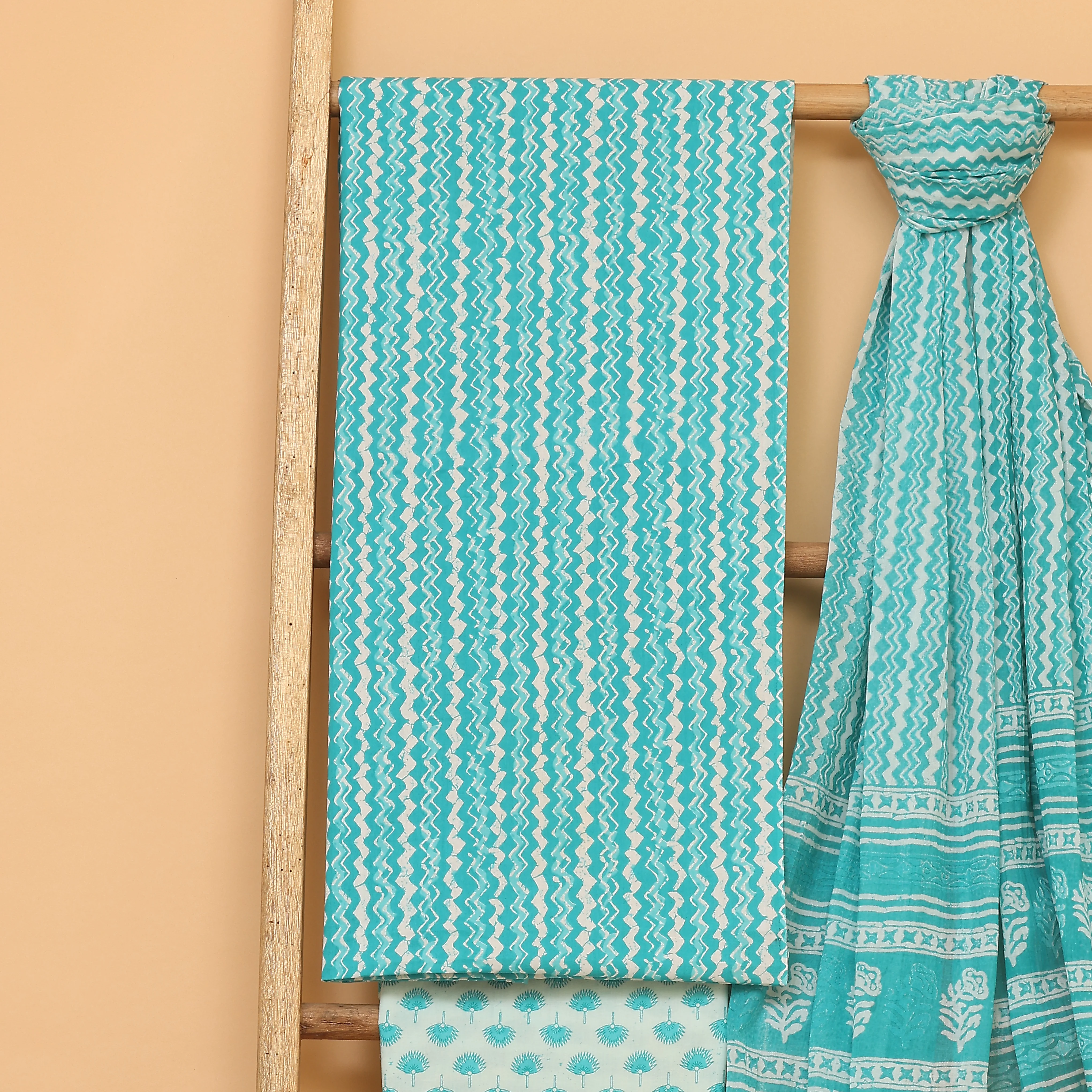 Hamza blue hand block printed cotton  unstitched Suit set - Image 4