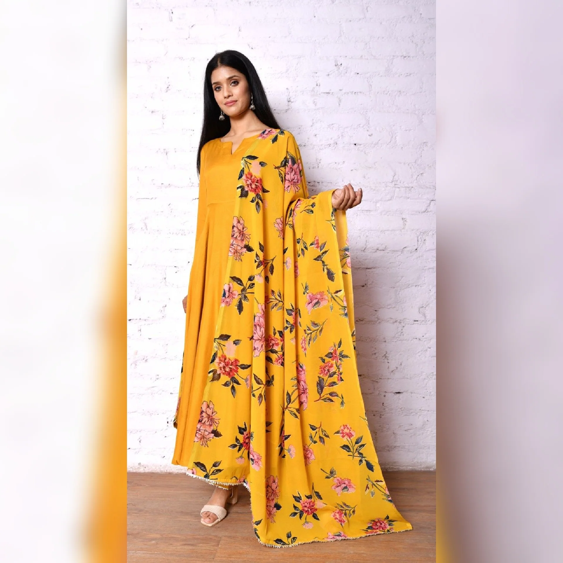 Radhika set - Image 2
