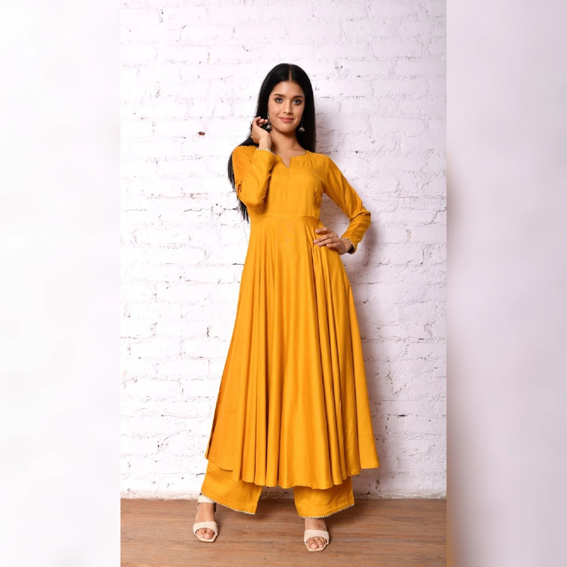 Radhika set - Image 5