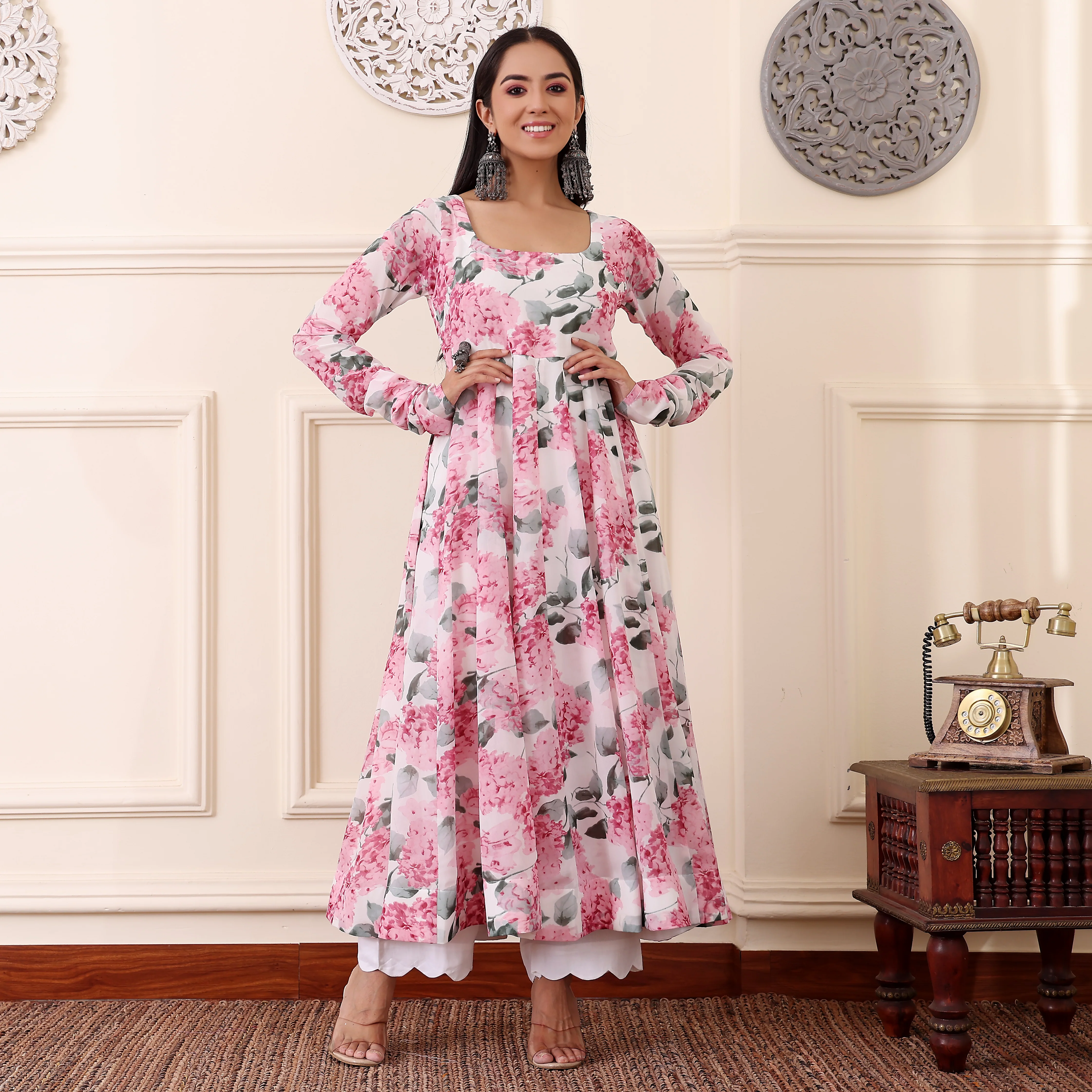 Raima Gerogette Kalidaar Kurta - Image 3