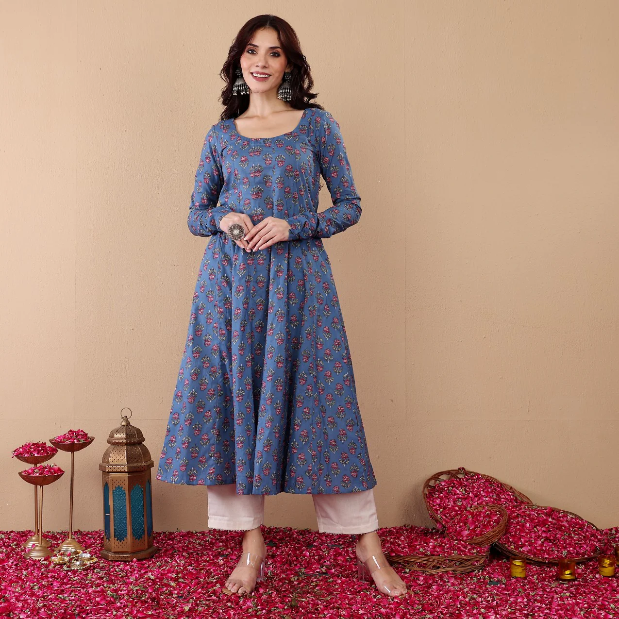 Naisha Cotton Kalidaar Kurta - Image 9