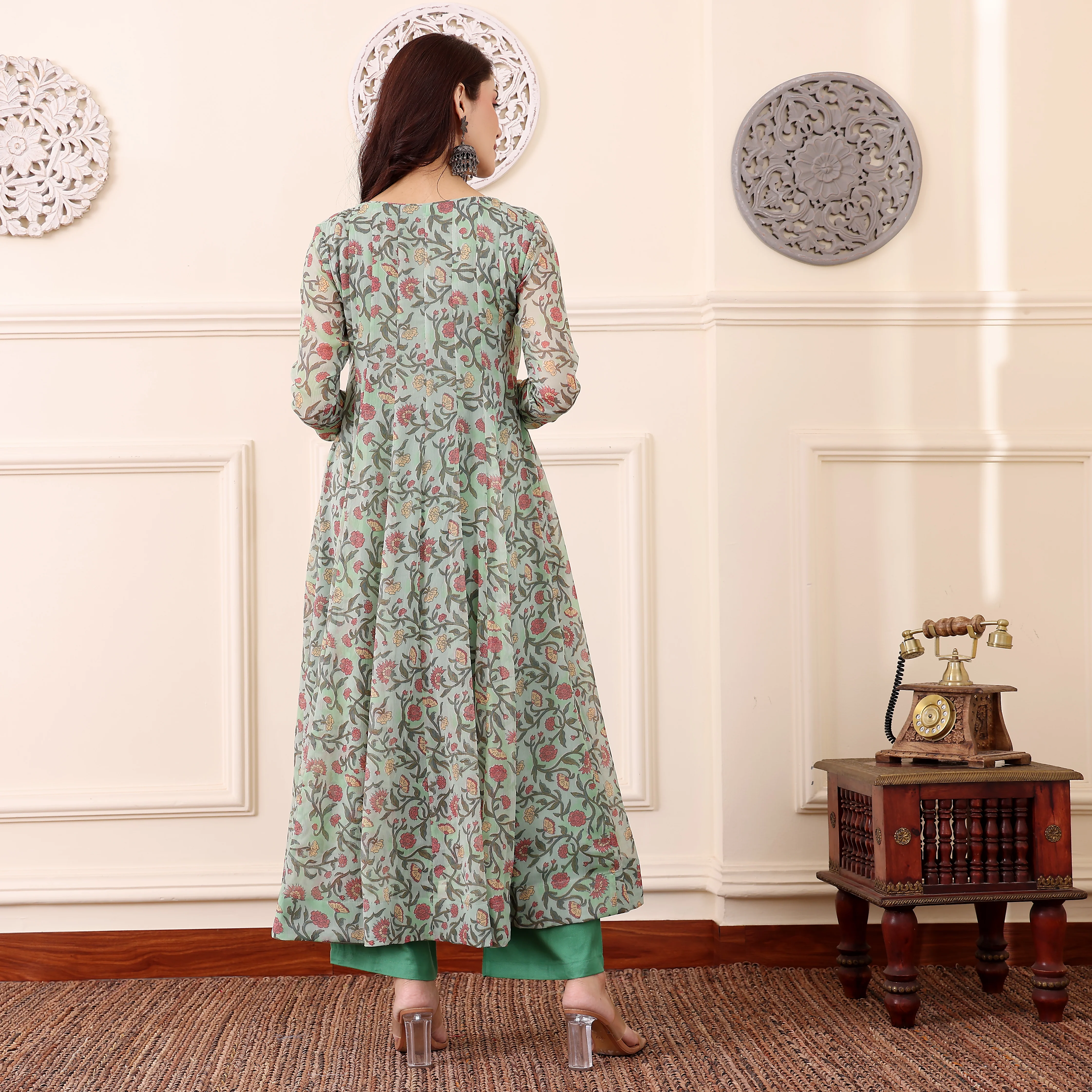 Nakusha Georgette Kurta - Image 4