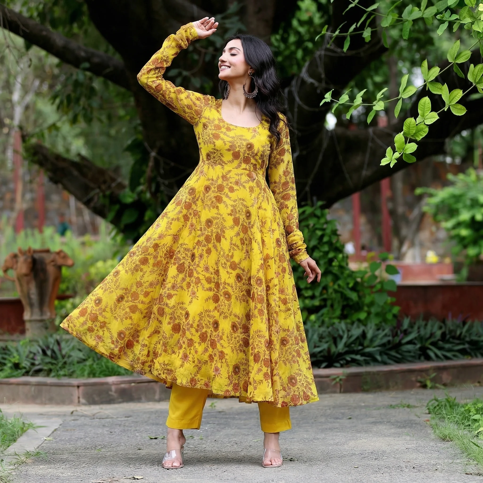 Rajeshwari Georgette Kurta - Image 3