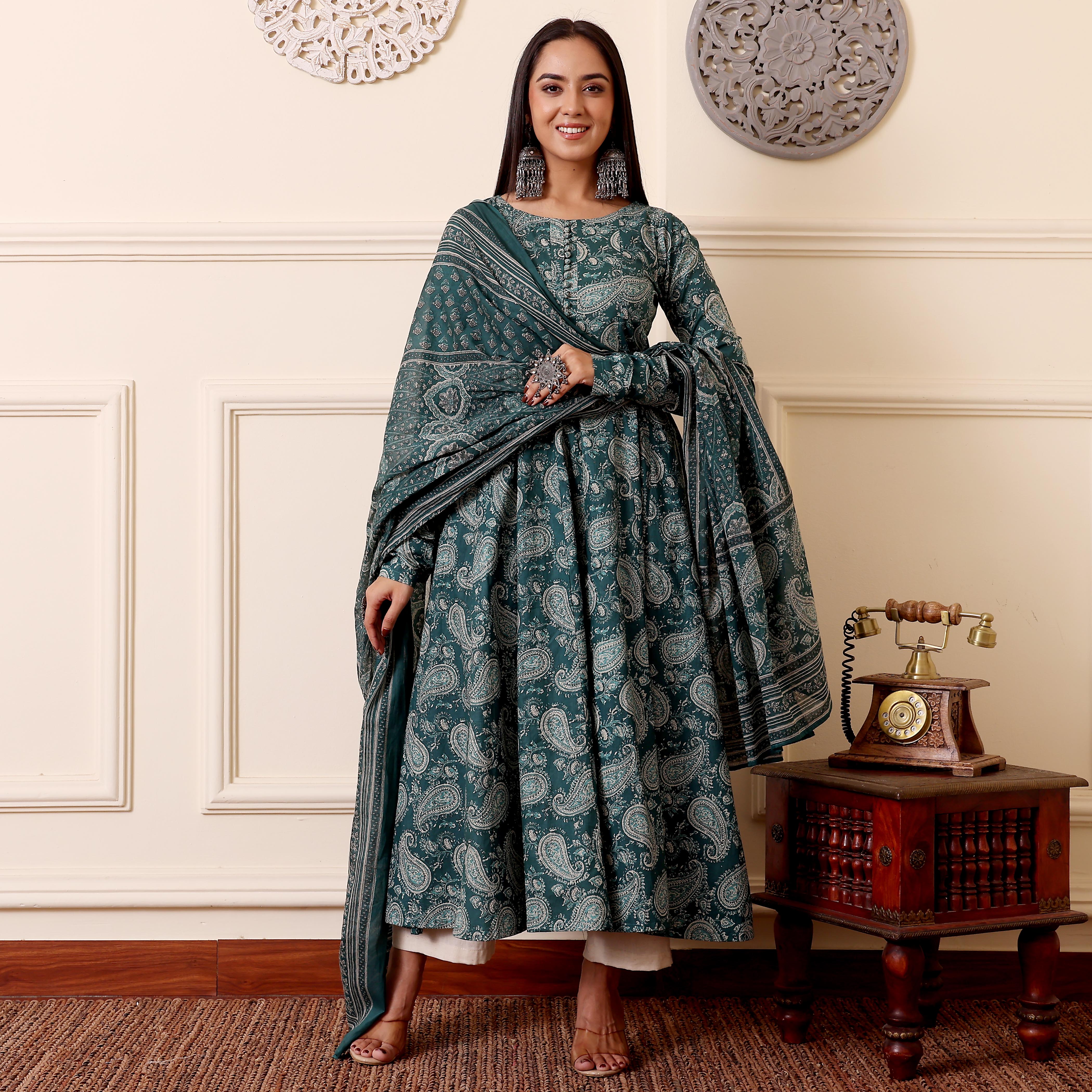 Ravika Cotton Set - Image 9