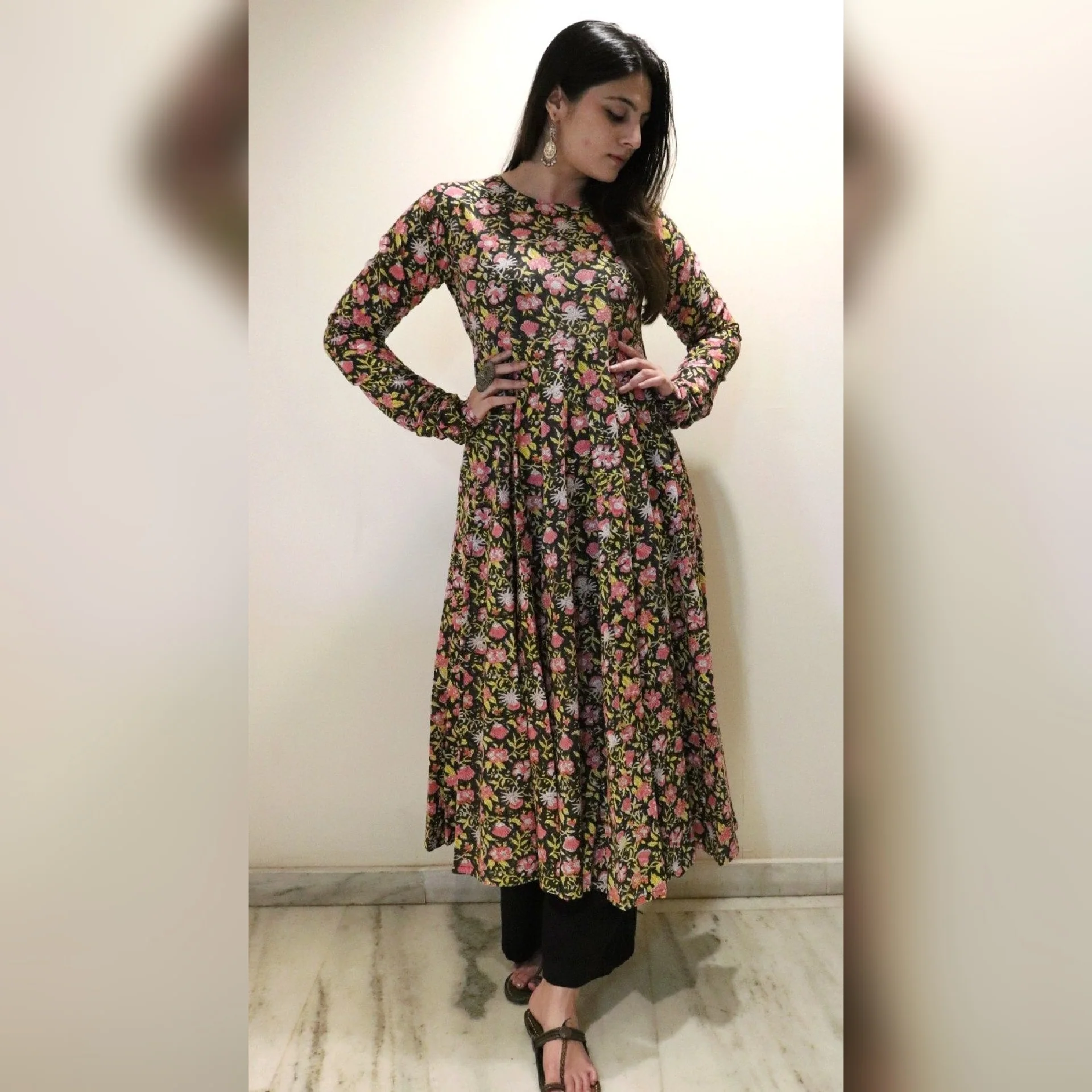 Rhea hand block kameez - Image 3