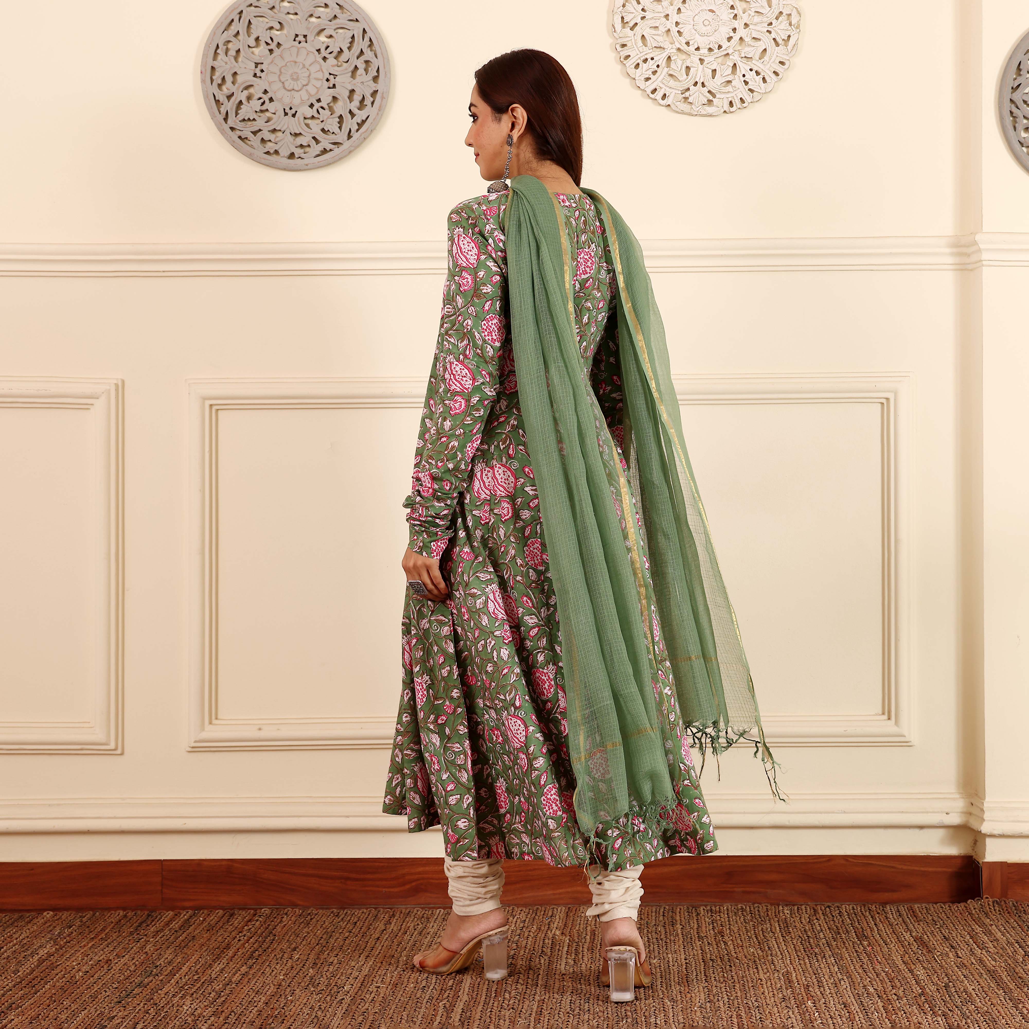 Rituparna Handblock Kalidaar Set - Image 6