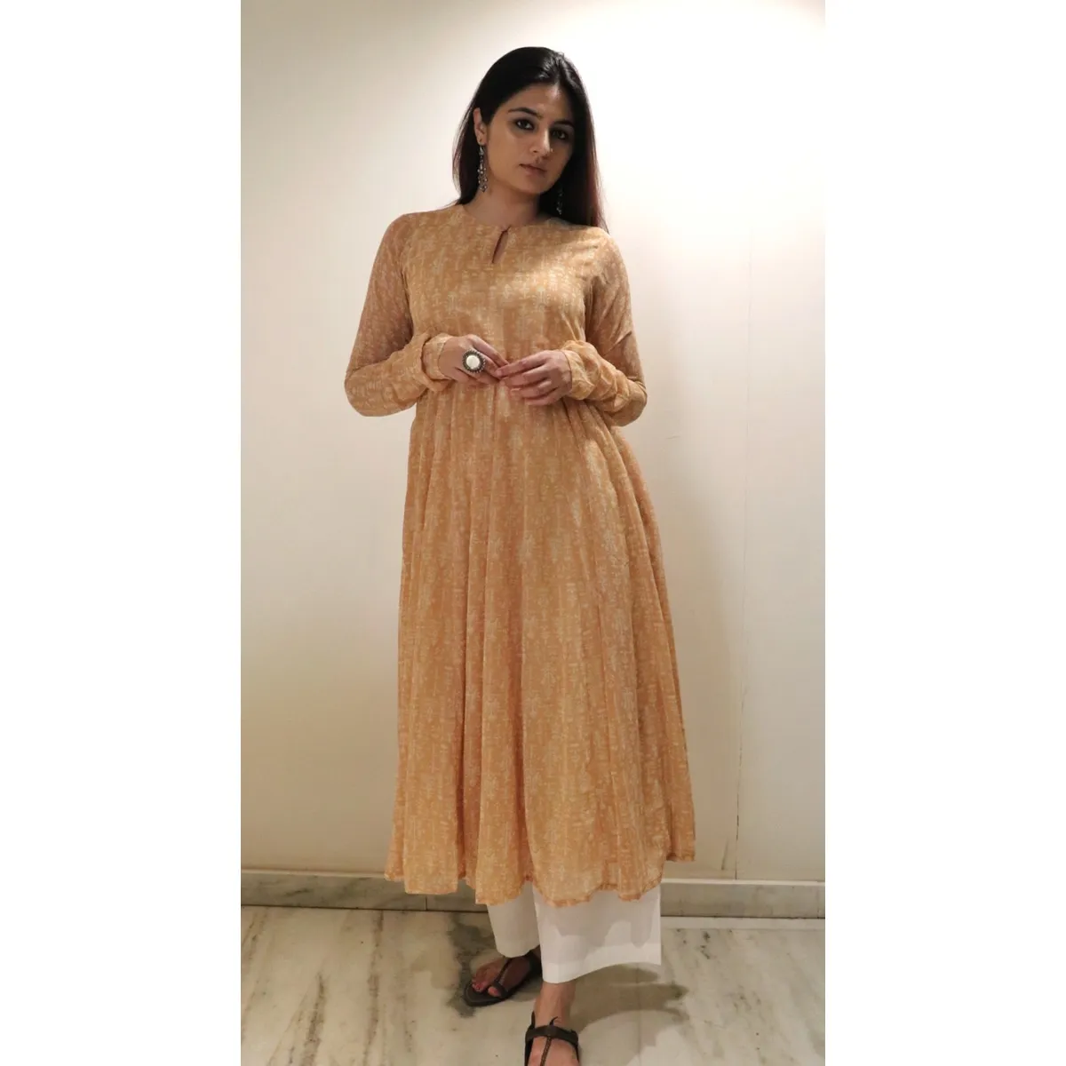ROOP KAMEEZ - Image 3