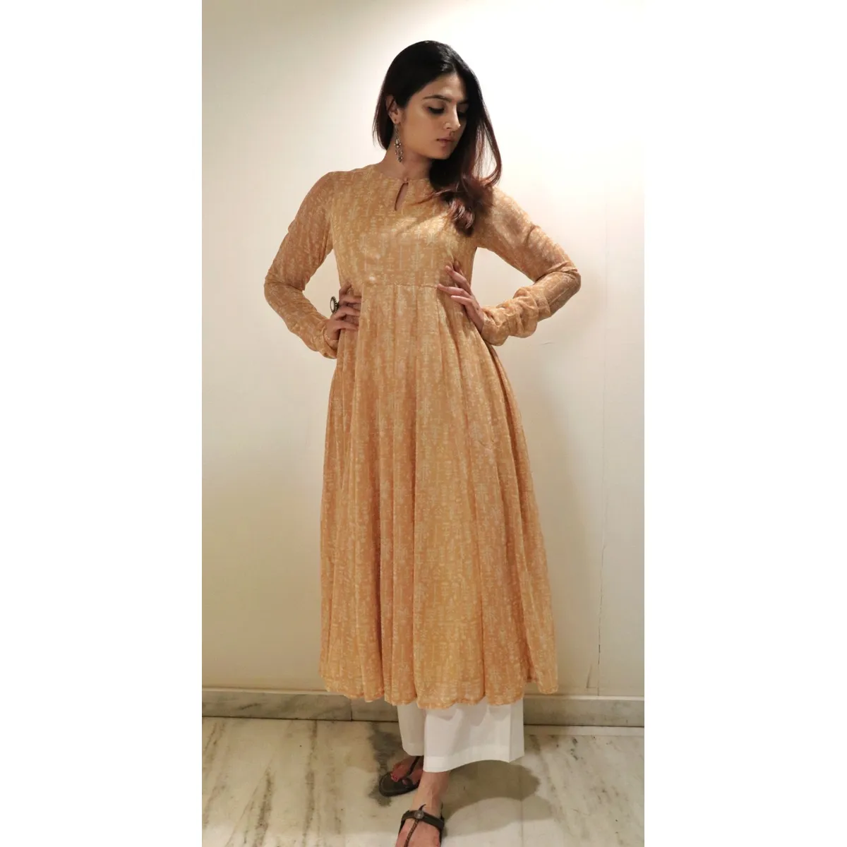 ROOP KAMEEZ - Image 4