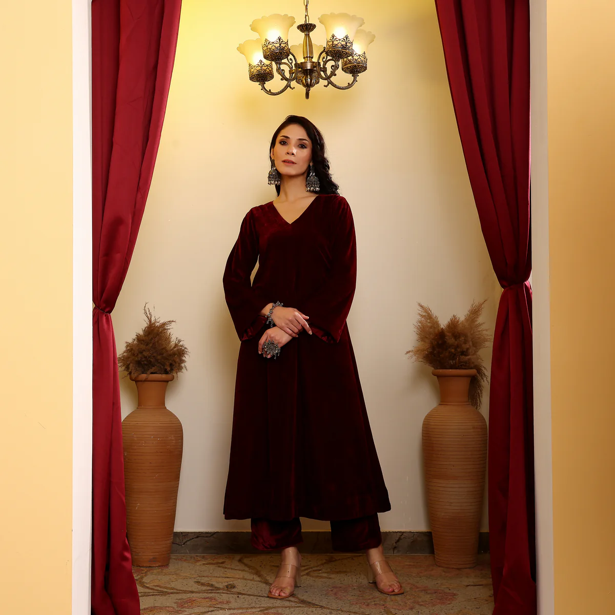 Rubina  Velvet Set - Image 2