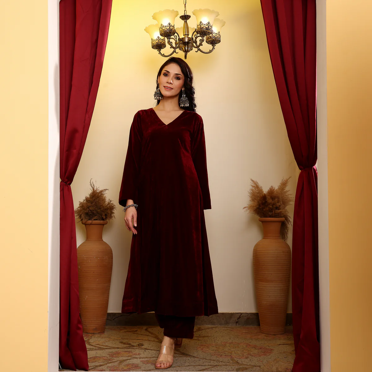 Rubina  Velvet Set - Image 7