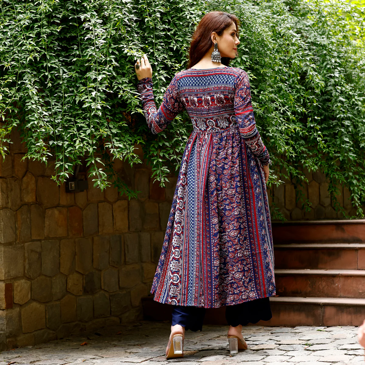 Sama Blue Flare Georgette Kurta - Image 10