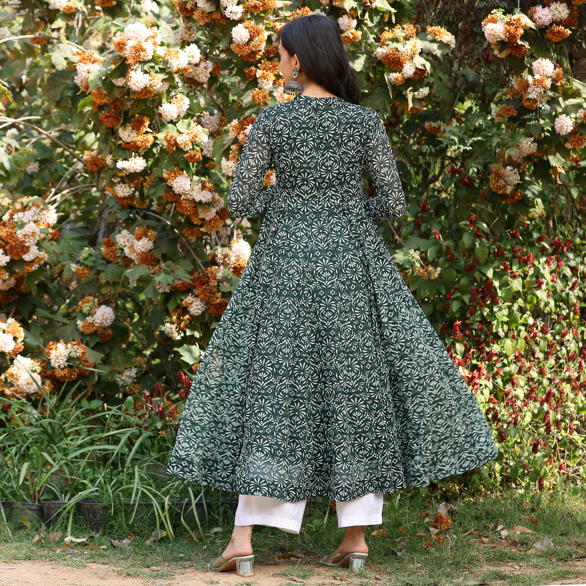 Savnika Gher Gerogette Kurta - Image 9