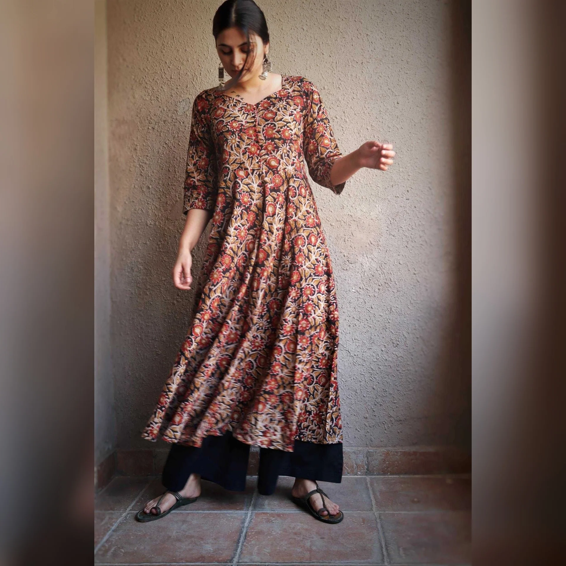 Seher Kalamkari Gher Long Kurta - Image 2