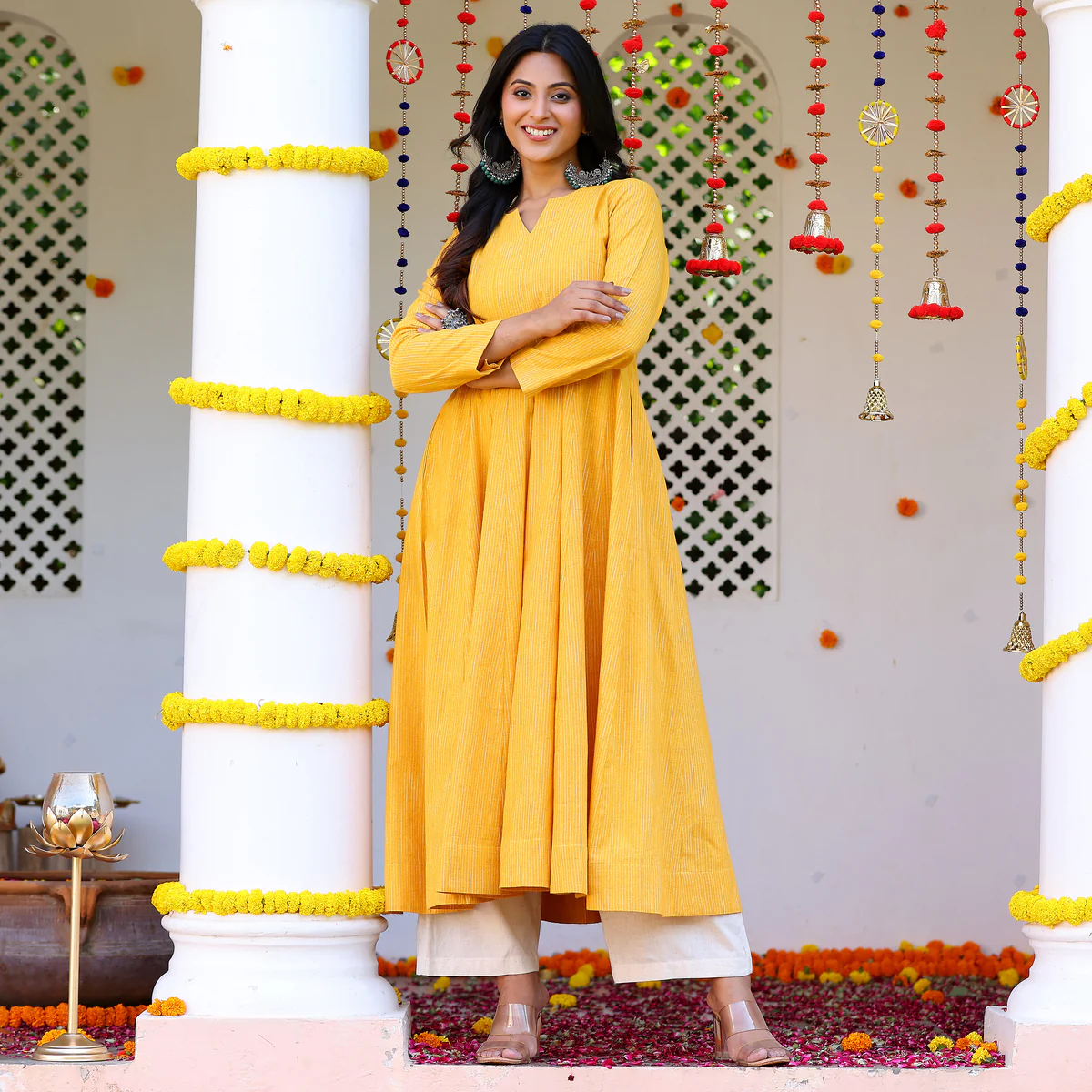 Sehra Yellow Gher Kurta - Image 4