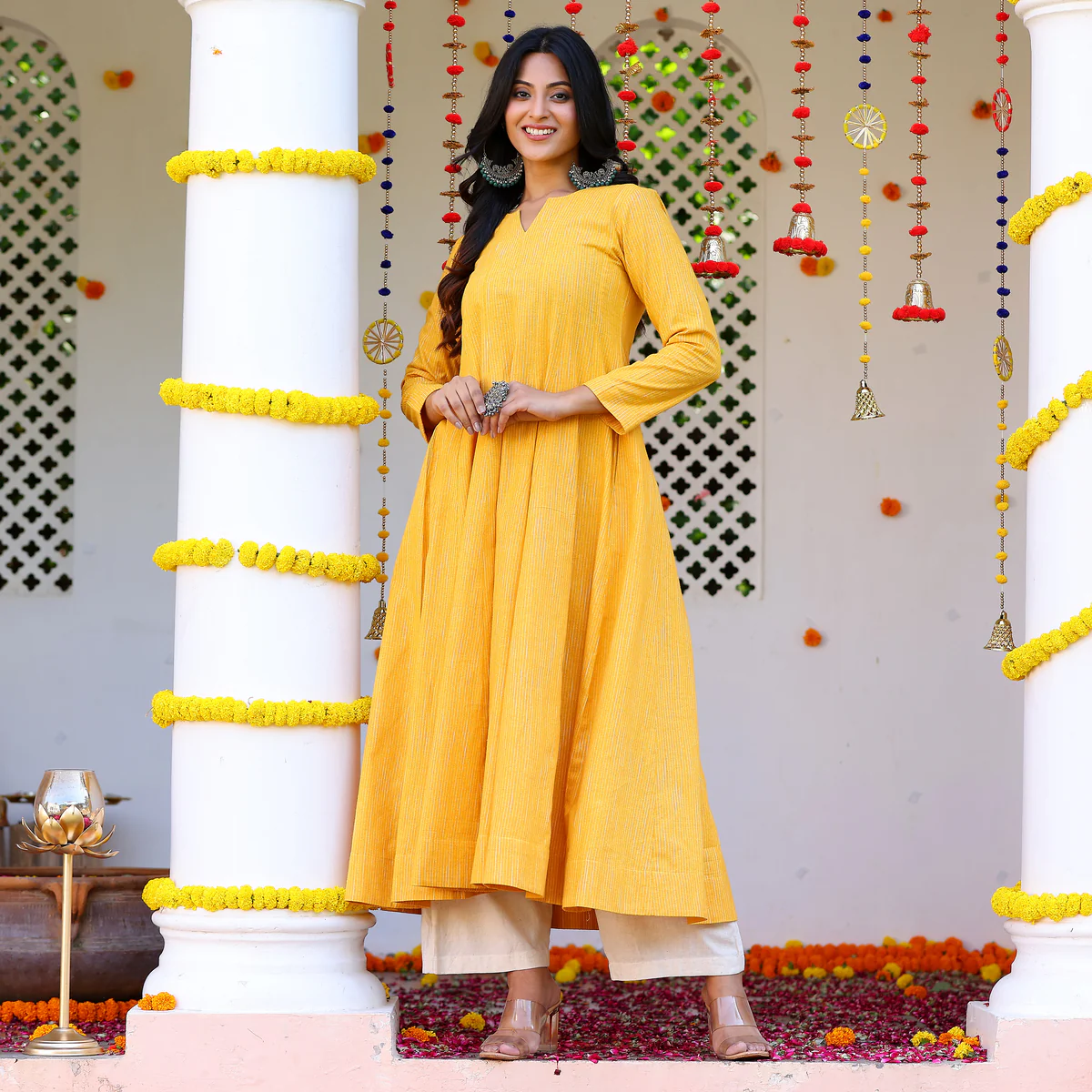 Sehra Yellow Gher Kurta - Image 7
