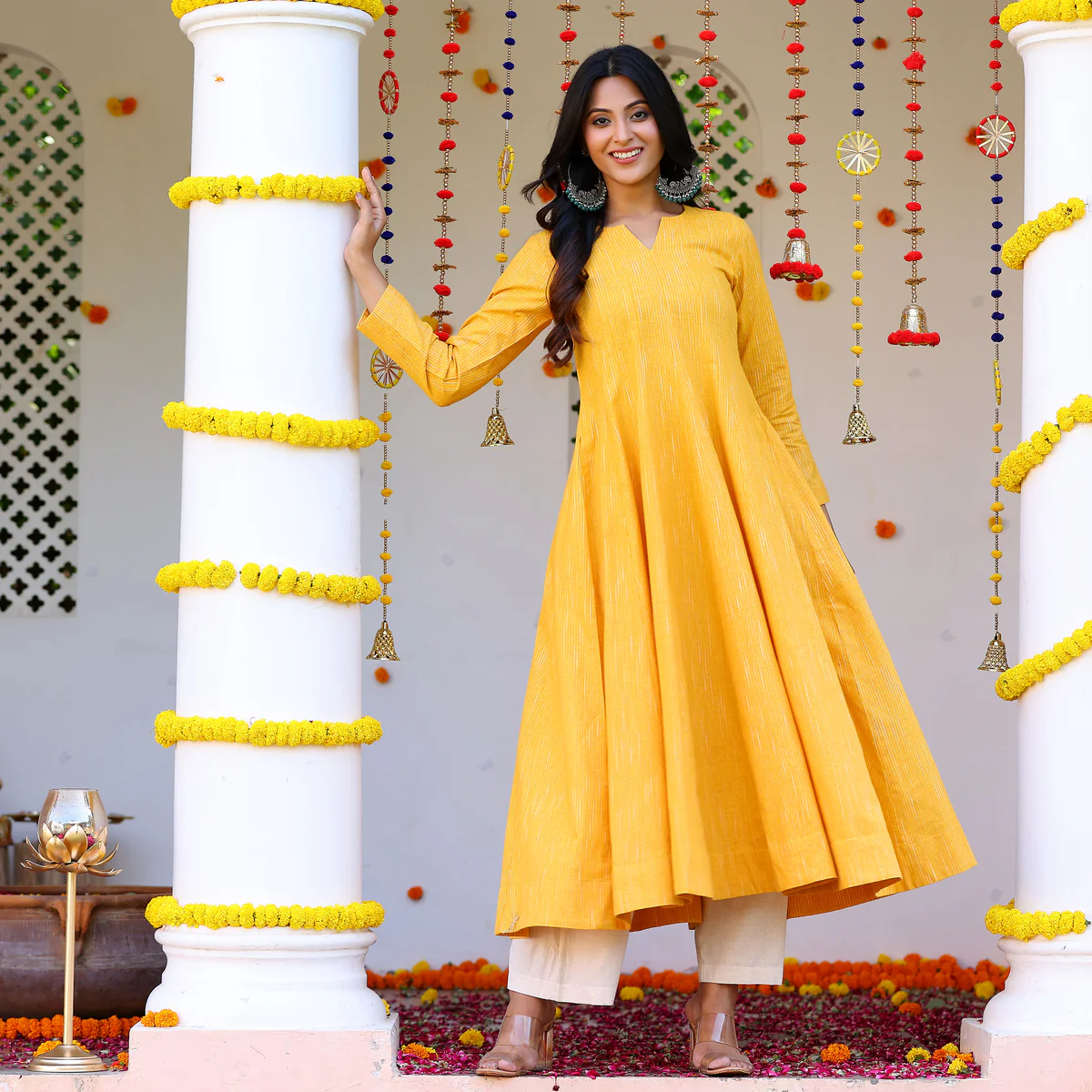 Sehra Yellow Gher Kurta - Image 8