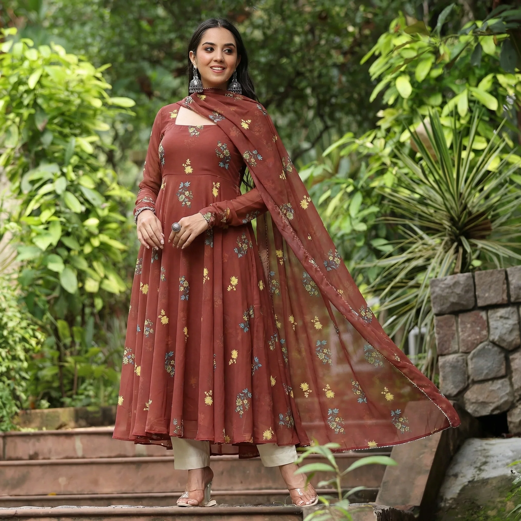 Shamita Georgette Set - Image 4