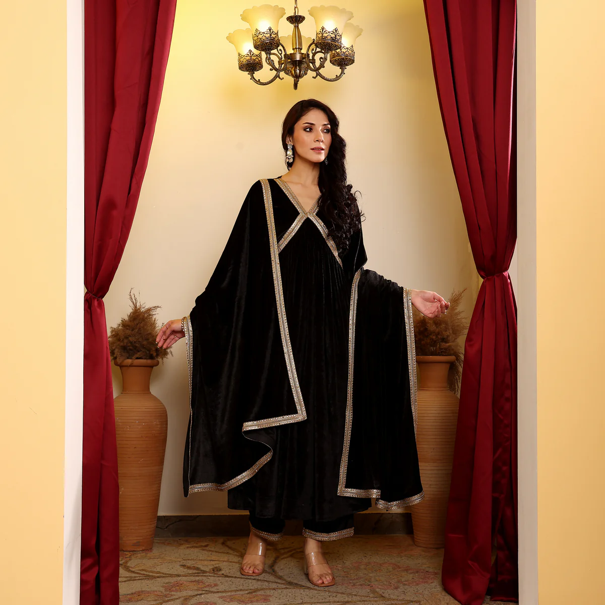Shazia Velvet Set - Image 3