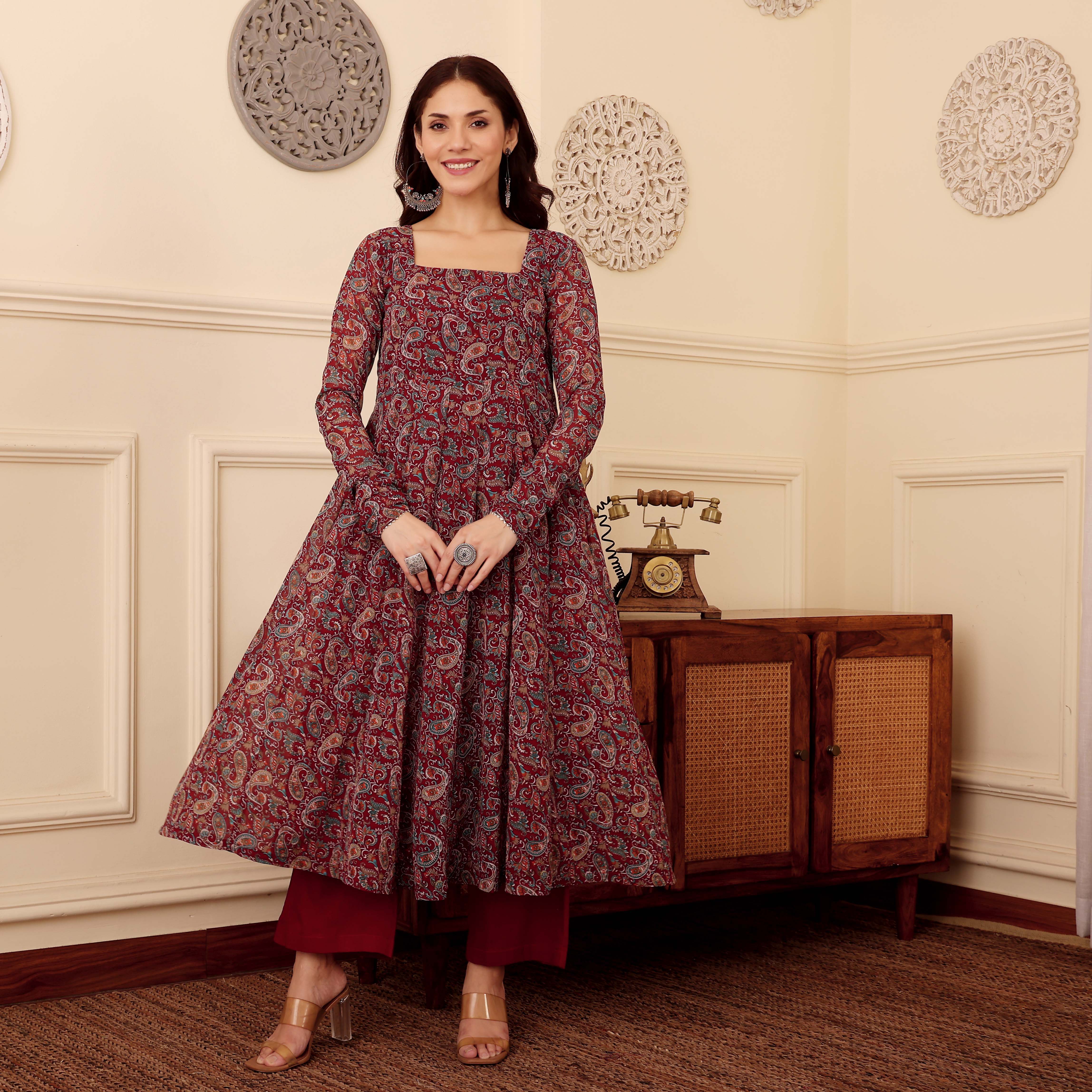 Shiuli Gher Gerogette  Kurta - Image 2