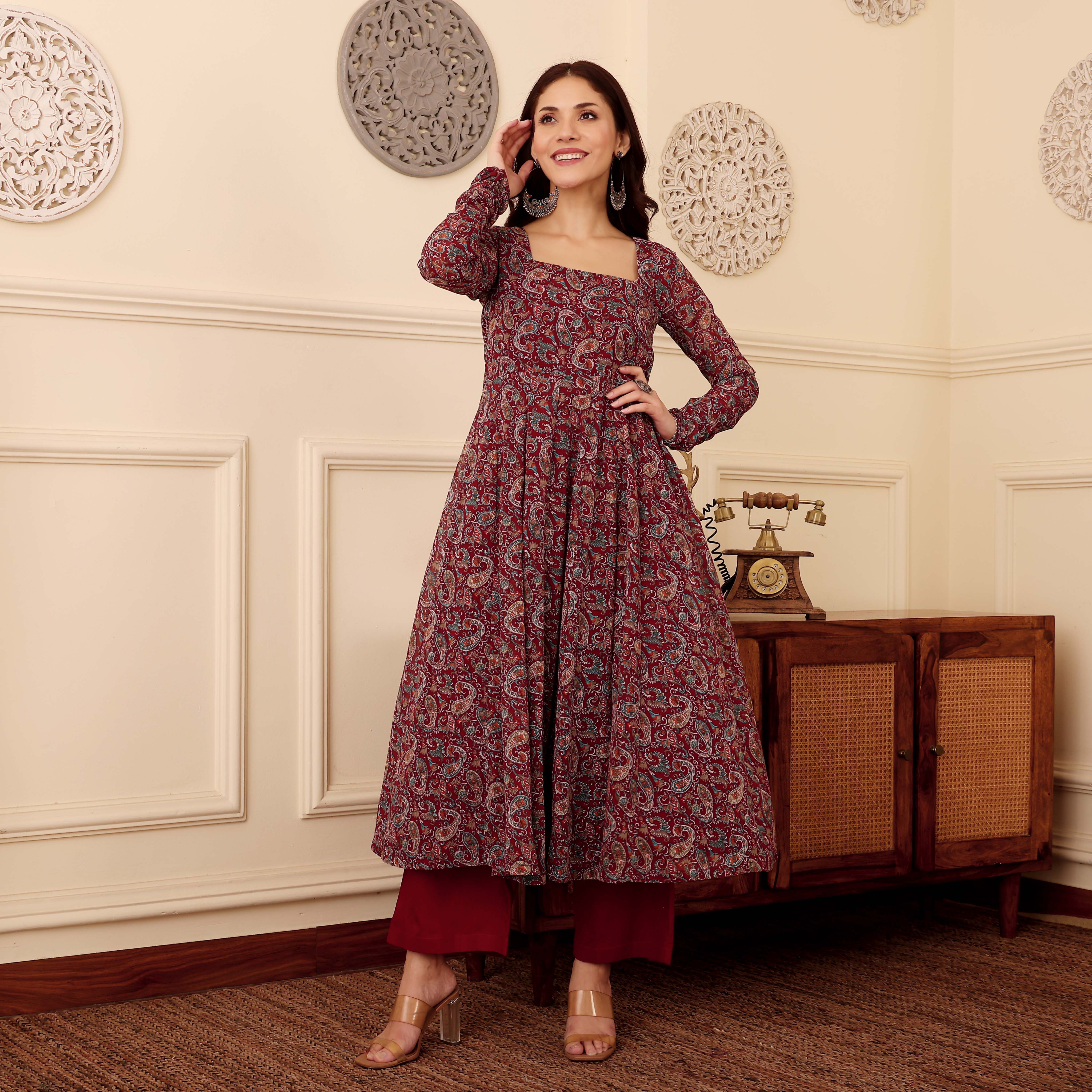 Shiuli Gher Gerogette  Kurta - Image 6