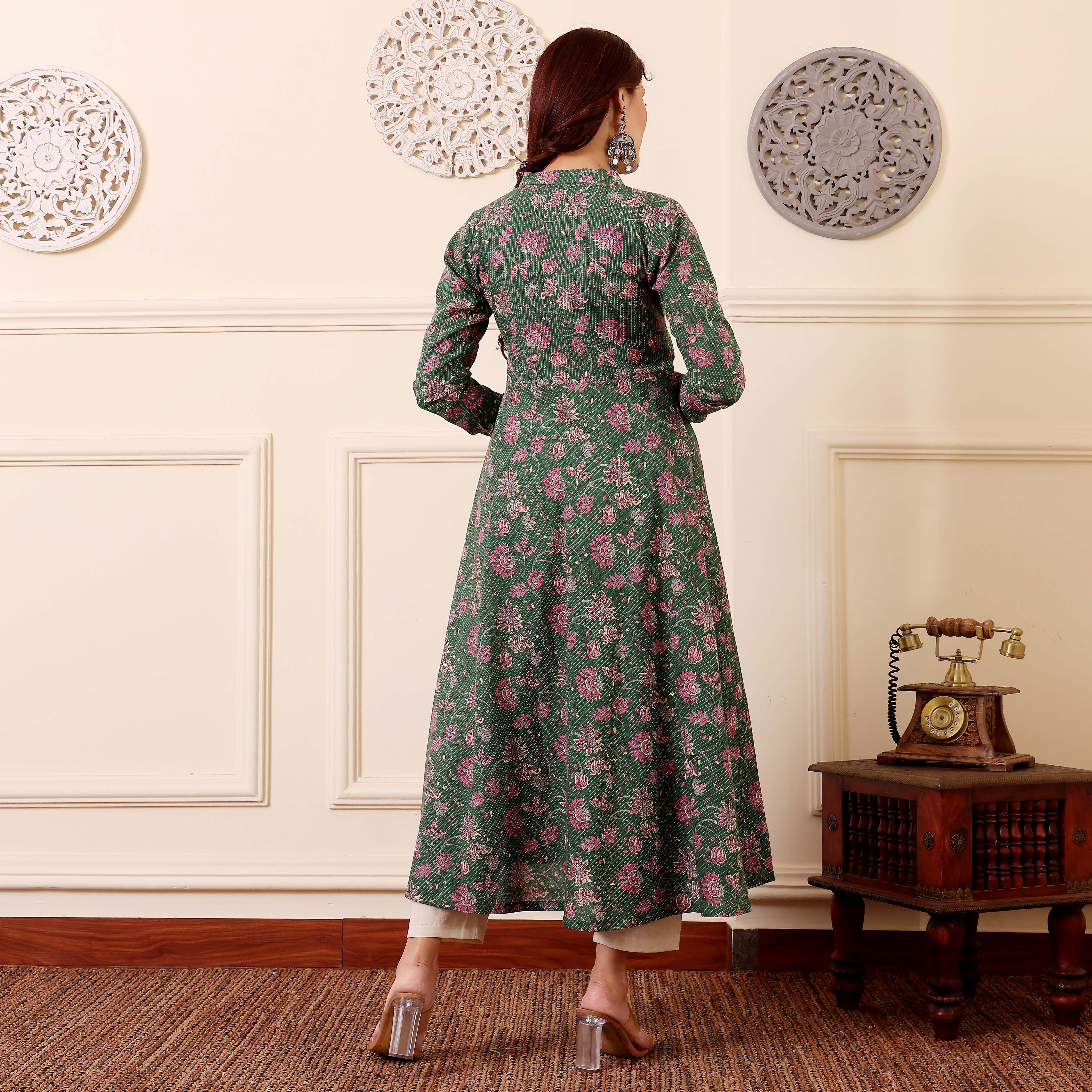 Shree Kantha Cotton Kurta - Image 6