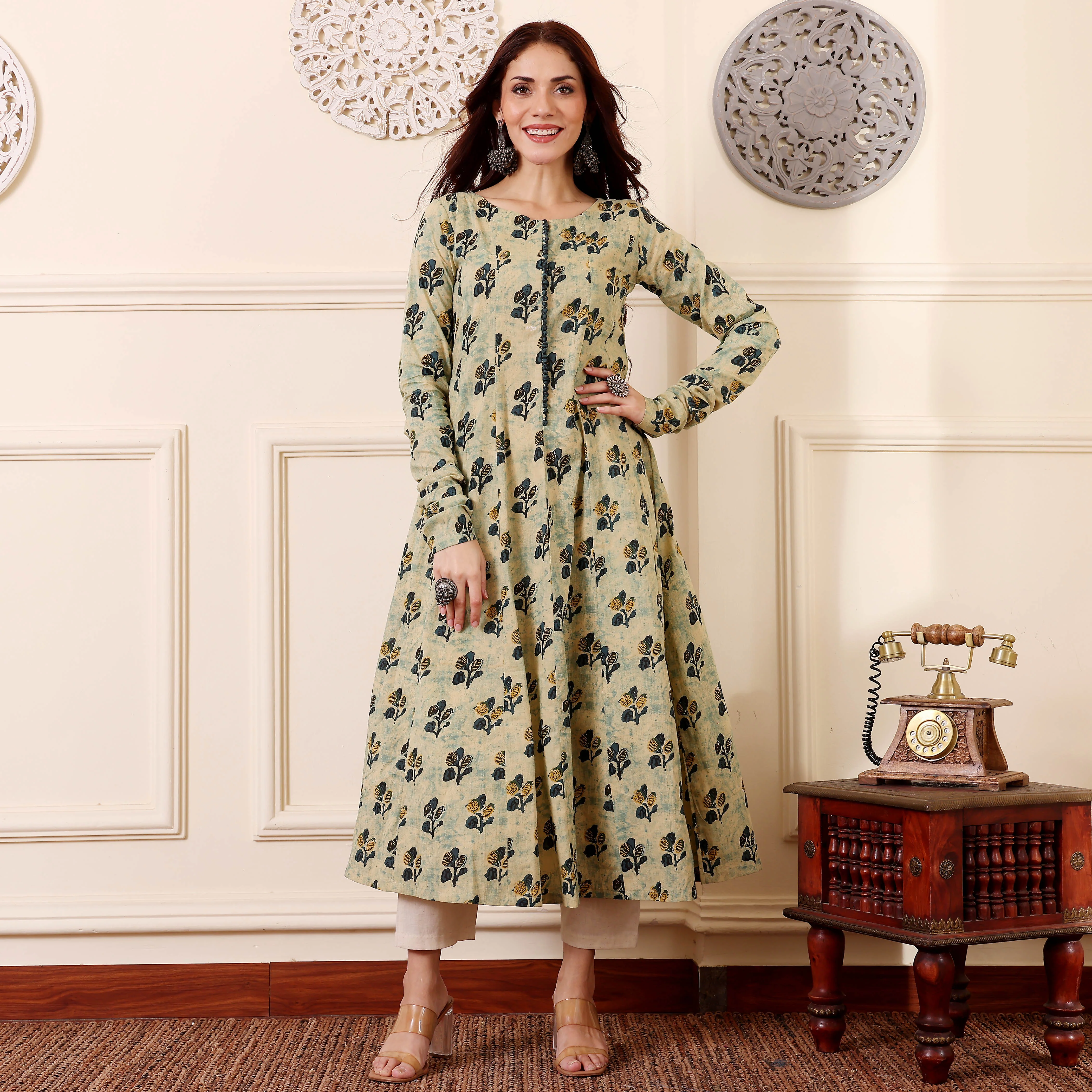 Shrina Cotton Kurta - Image 2