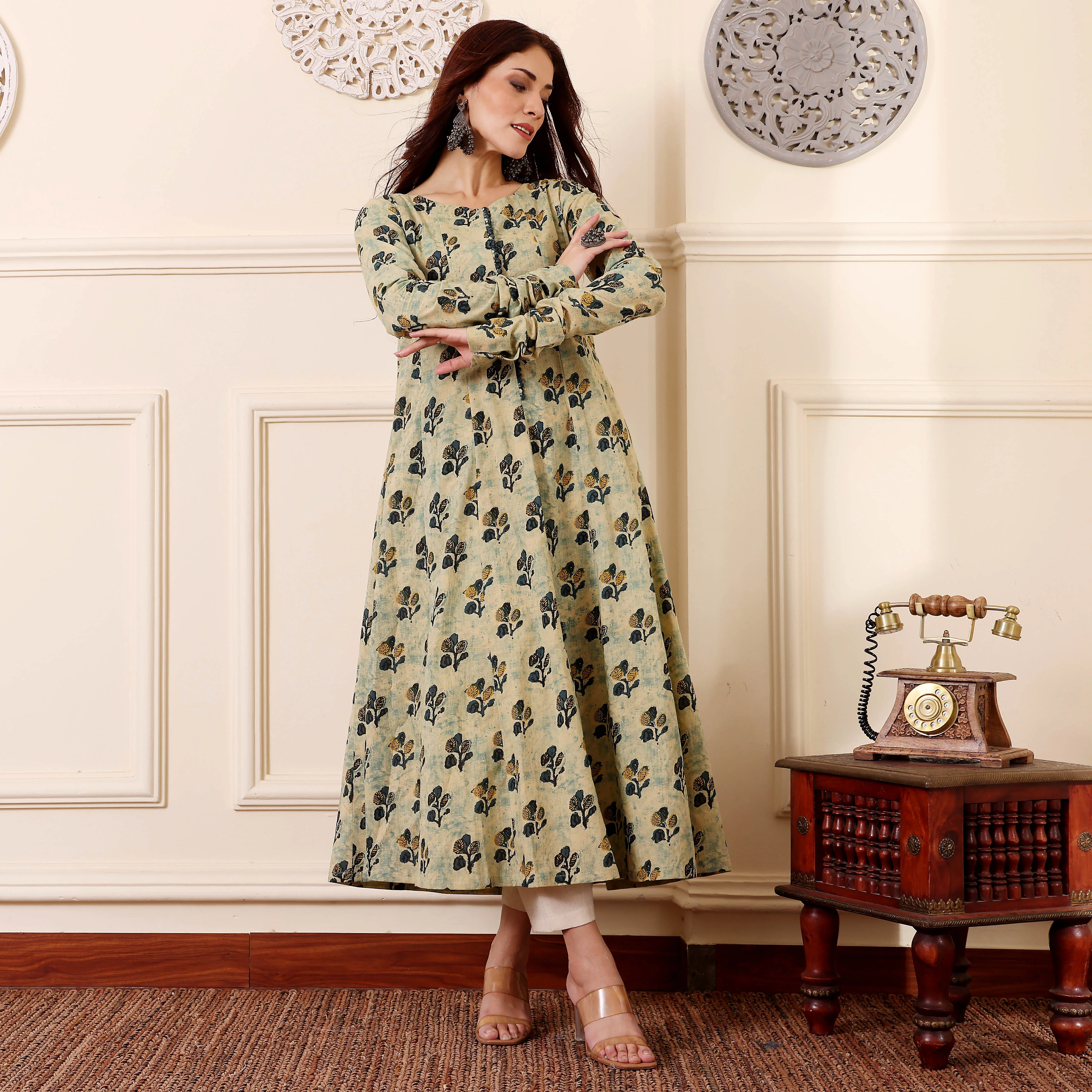 Shrina Cotton Kurta - Image 3